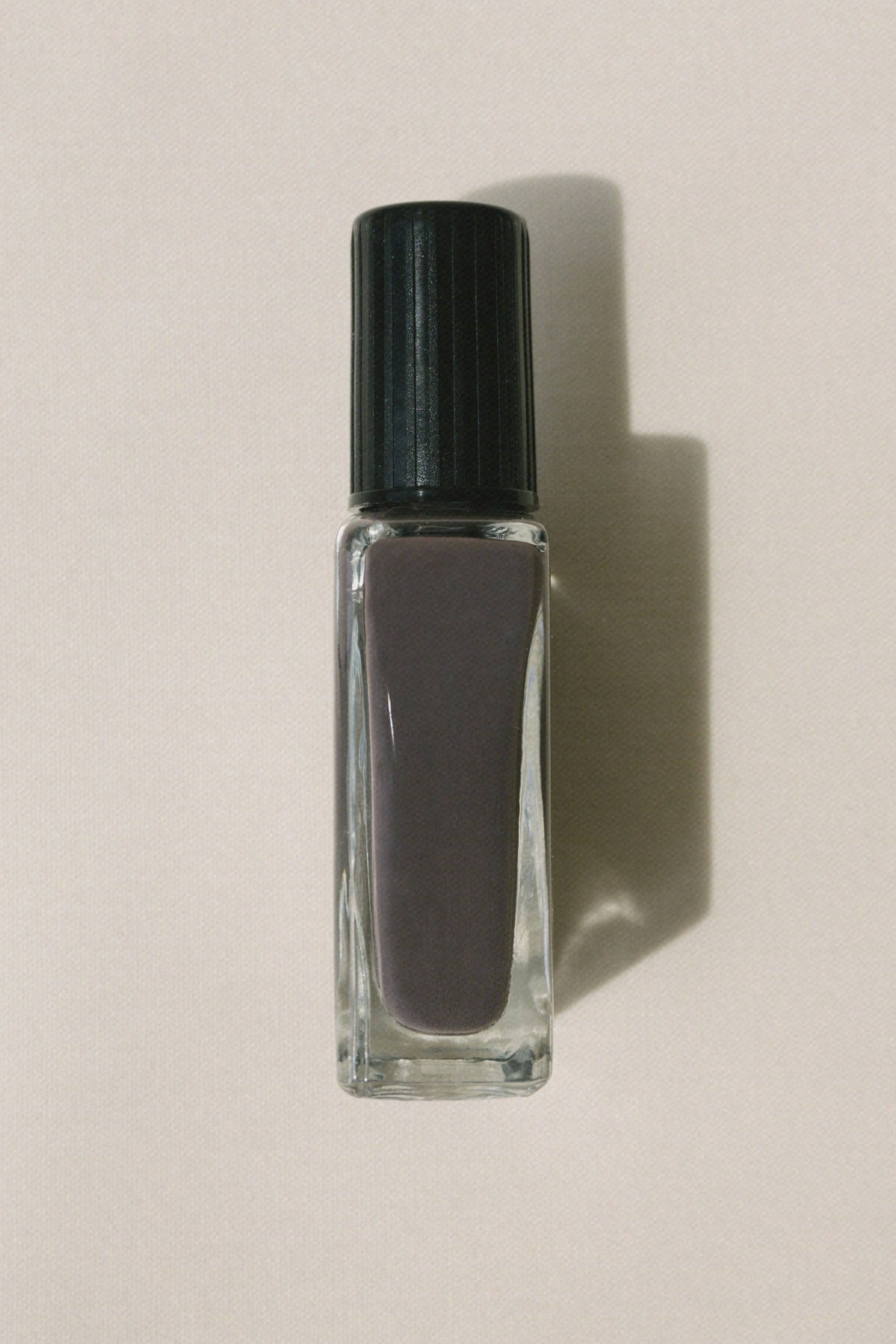 8171749540061, Ikebana Nail Polish, Accessories, J.Hannah, accessories,cf-vendor-j-hannah,cruelty-free,Grey,j.hannah,laquer,nail,nails,non-toxic,organic,polish,purple,tint,vegan,wine, Organic shapes. Creative discipline. Moody haze. Free From: Toluene, Formaldehyde, Dibutyl Phthalate (DBP), Formaldehyde Resin, Camphor, Ethyl Tosylamide, Xylene, Triphenyl Phosphate (TPHP) Additionally, free from gluten and animal-derived ingredients as neither are typically used in nail polish. 0.5 ozFind more about J.Hannah