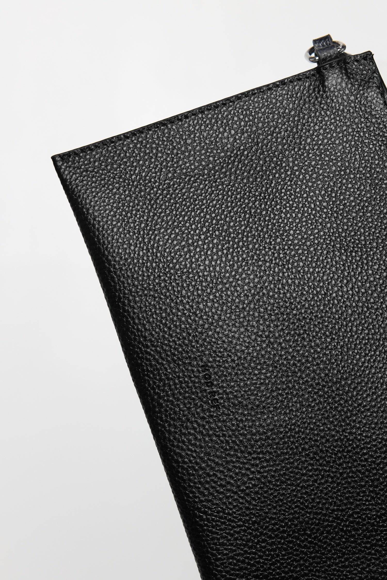 8857790087389, The Brighton Tote Bag, Bags, Mod Ref | Common Market, accessories,bag,bags,cf-color-khaki,cf-color-white,cf-vendor-mod-ref-common-market,dark brown,modrefcommonmarket,Oversized,purse, Information The Brighton Tote Bag is designed with a top snap closure and an exterior slip pocket for easy access to your essentials. It's designed with an adjustable leather shoulder strap for a custom fit and includes a detachable leather pouch for added convenience and organization. Details 100% Cowhide Top S