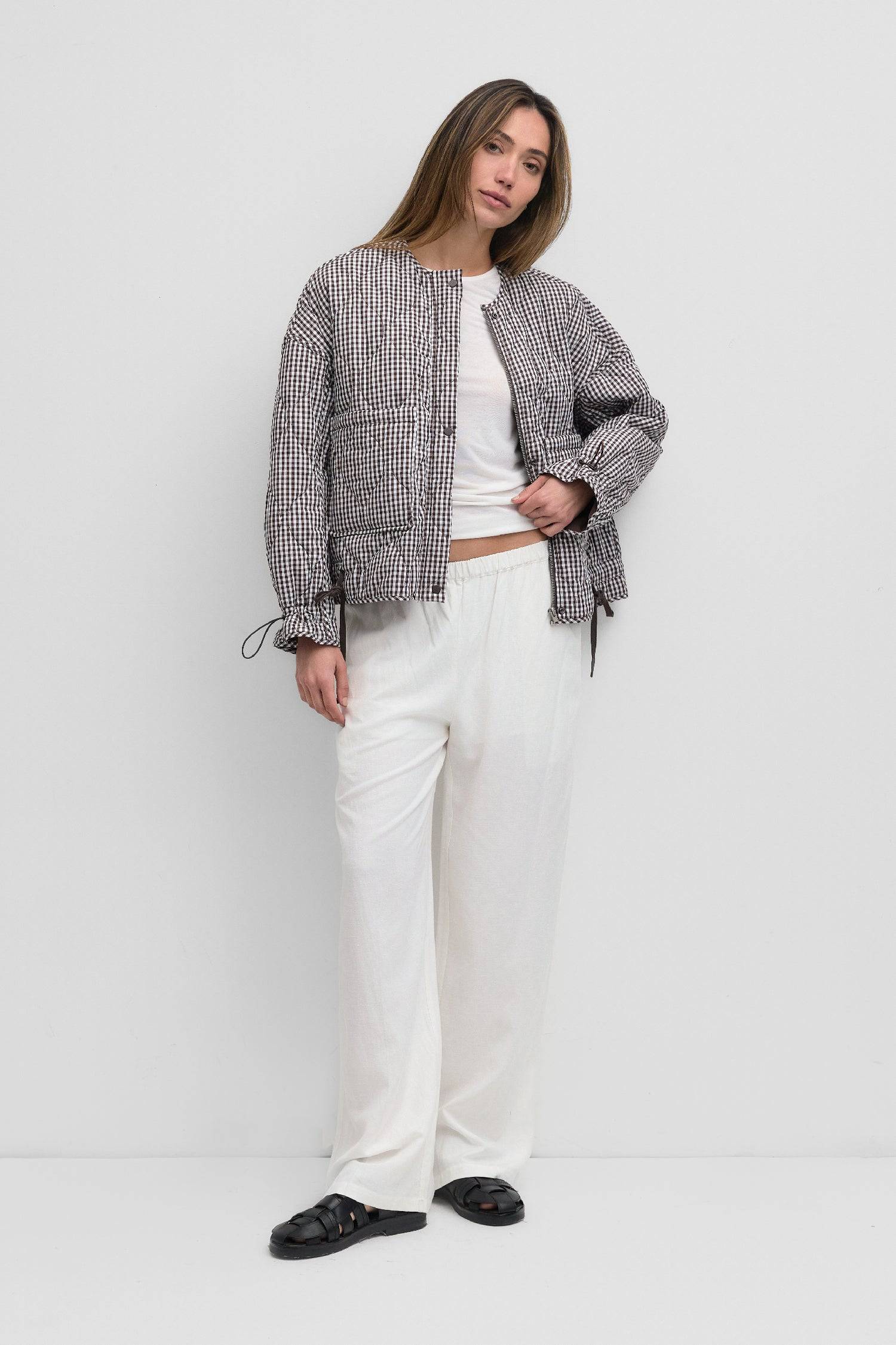 8767783665885, The Rochelle Jacket, Outerwear, Mod Ref, Adjustable Cords,autumn,Black,Buttons,Casual,cf-color-black,cf-color-olive,cf-color-tan,cf-size-l,cf-size-m,cf-vendor-mod-ref,Comfortable,Fall,Front Pockets,Jacket,Layers,Long Sleeve,mid-autumn,modref,new,Olive,Outerwear,Pockets,Quilted,Quilted Jacket,Relaxed,tan,Warm,Winter,Women's,Zipper, Information The Rochelle Jacket is a fresh take on our best-selling Kara Jacket designed with a buttery cotton fabrication and contrasting solid color lining. The j