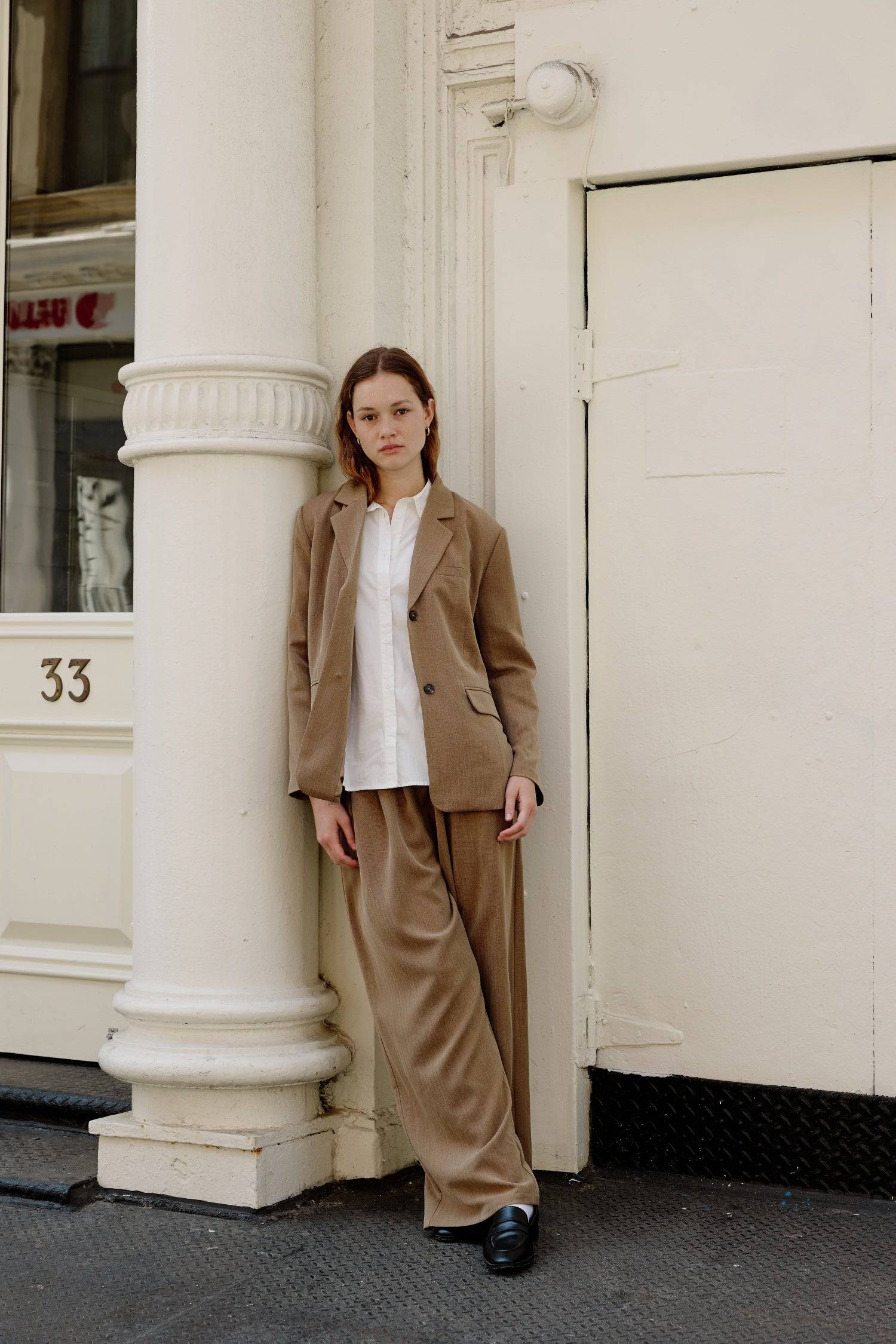 8722346115293, The Kerry Blazer, Outerwear, Mod Ref, Black,Blazer,brown,Casual,cf-color-black,cf-color-brown,cf-size-l,cf-size-m,cf-size-s,cf-vendor-mod-ref,Comfortable,Everyday,Fall,herringbone,layering,Lining,Matching Set,new,Outerwear,Oversized,padded shoulders,Polyester,rayon,semi formal,Semi-Casual,set,Sets,tailored,Transitional,Womens, Information The Kerry Blazer is a classic single-breasted herringbone blazer designed with shoulder pads for a more structured silhouette. Pair it with The Kerry Pants