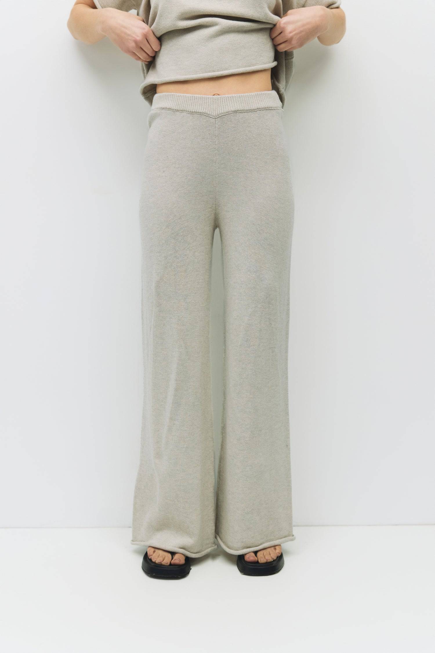 9045198602461, The Colleen Pants, Bottoms, Mod Ref, Basic,Basics,Bottoms,Casual,cf-color-oatmeal,cf-size-l,cf-size-m,cf-size-s,cf-vendor-mod-ref,Comfortable,Elastic,Elastic Waist,Everyday,Front Pocket,Long Pants,matching,Matching Set,mid rise,mid weight,modref,Oatmeal,Pants,Patch Pockets,Pleated,Pockets,raw hem,rolled hem,Sets,Spring,straight fit,Transitional,women,Womens, Information The Colleen Pants are wide-leg knit trousers with a relaxed fit and raw roll-up hem detailing for a laid-back vibe. Made fro