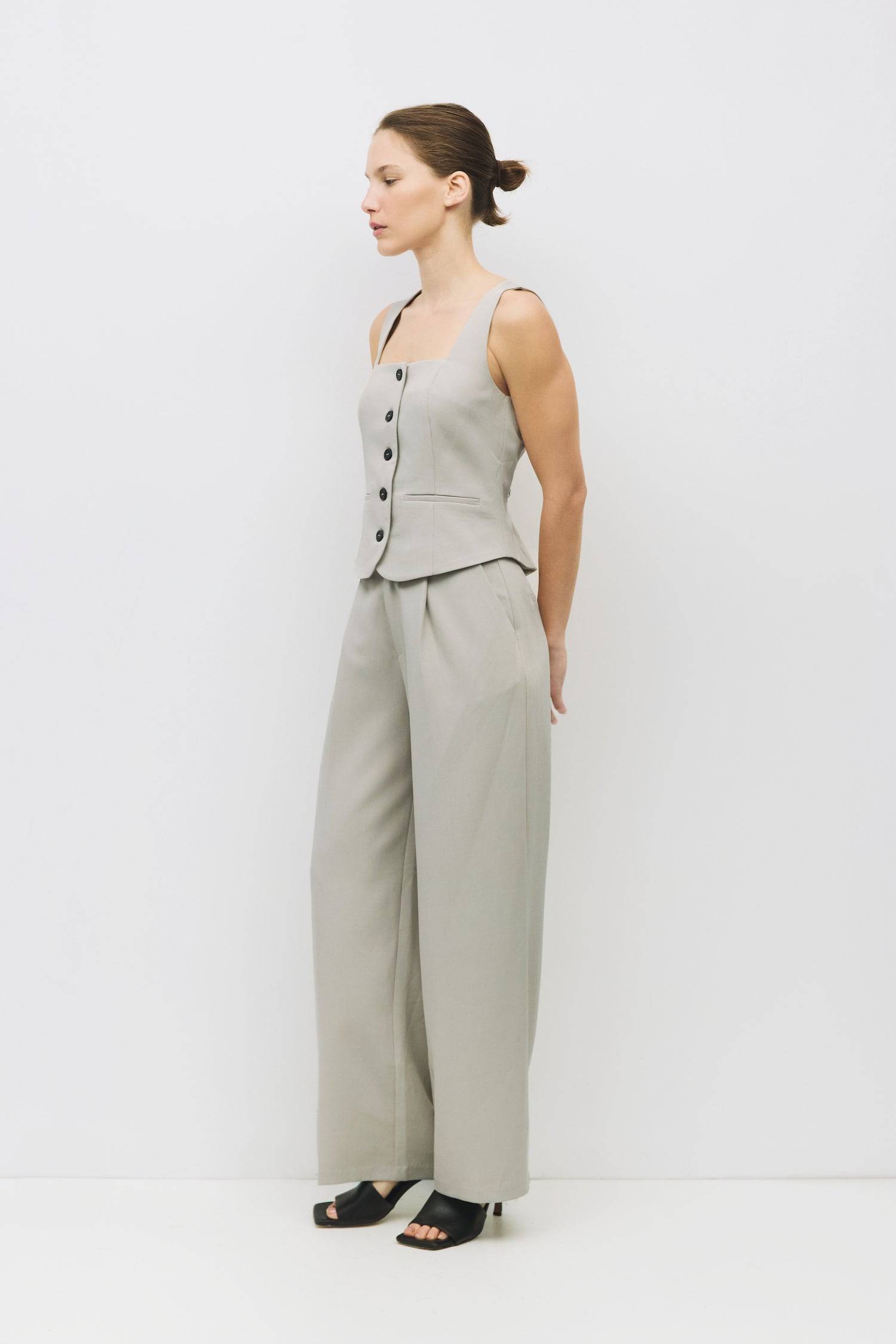 8992862011613, The Nichole Pants, Bottoms, Mod Ref, Basic,Basics,Bottoms,Casual,cf-size-l,cf-size-m,cf-size-s,cf-vendor-mod-ref,Comfortable,Everyday,Front Pocket,Long Pants,mid rise,modref,Pants,Patch Pockets,Pleated,Pockets,Sets,Spring,straight fit,Transitional,white,women,Womens, Information The Nichole Pants feature sharp front-pressed pleats and a tailored fit with side and back welt pockets for a clean, refined look. With a front zipper, hidden hook and eye closure, and invisible hem, they pair effortl