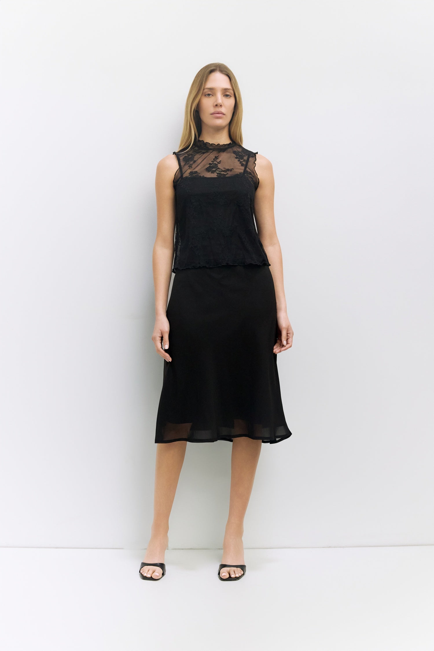 The Jennifer Top | Layered Lace Top