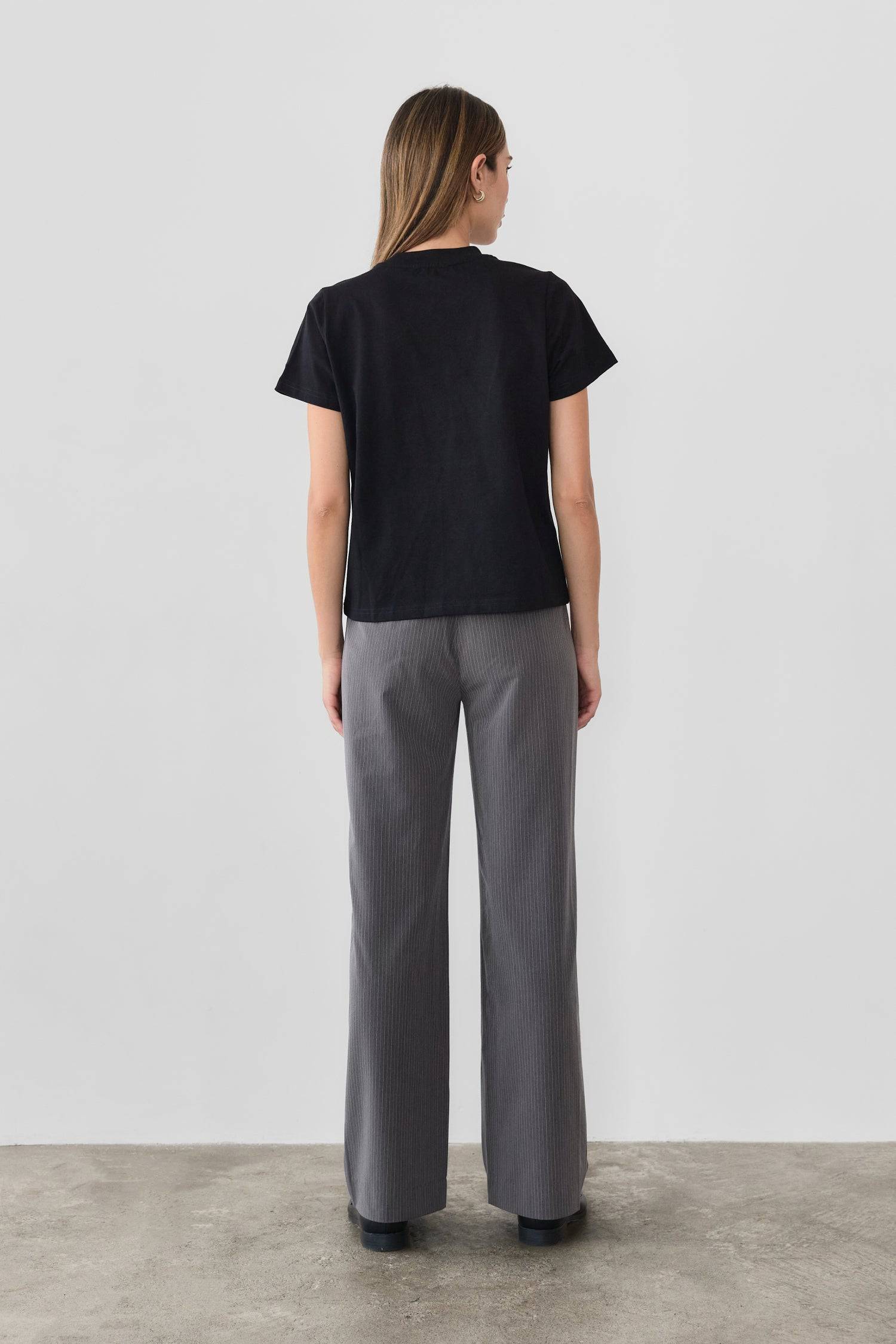 8767793627357, The Lanie Long Top, Tops, All Row, All Row,allrow,Basic,basics,Black,Blue,Bone,cf-color-black,cf-color-blue,cf-color-bone,cf-color-grey,cf-color-white,cf-size-l,cf-size-m,cf-size-s,cf-vendor-all-row,collection,COTTON,essentials,everyday,Grey,new,t-shirt,tee,white,womens, Information The Lanie Long Top is a wardrobe staple for casual comfort and versatility. It's perfect for everyday wear and is made from soft, breathable cotton that pairs effortlessly with jeans, shorts, or skirts.All Row Eve