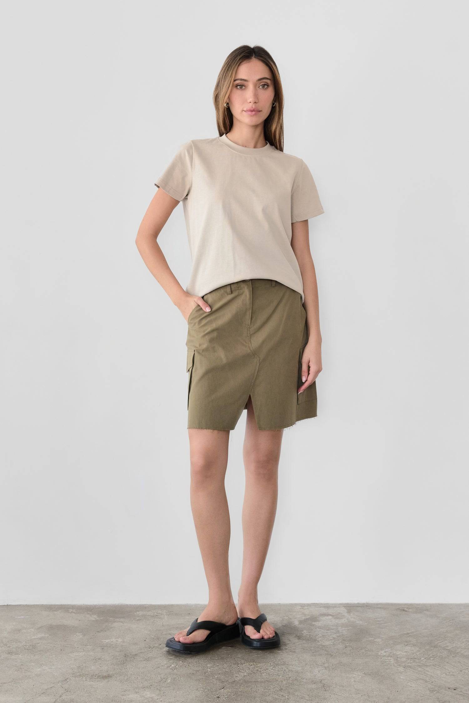 8767793627357, The Lanie Long Top, Tops, All Row, All Row,allrow,Basic,basics,Black,Blue,Bone,cf-color-black,cf-color-blue,cf-color-bone,cf-color-grey,cf-color-white,cf-size-l,cf-size-m,cf-size-s,cf-vendor-all-row,collection,COTTON,essentials,everyday,Grey,new,t-shirt,tee,white,womens, Information The Lanie Long Top is a wardrobe staple for casual comfort and versatility. It's perfect for everyday wear and is made from soft, breathable cotton that pairs effortlessly with jeans, shorts, or skirts.All Row Eve