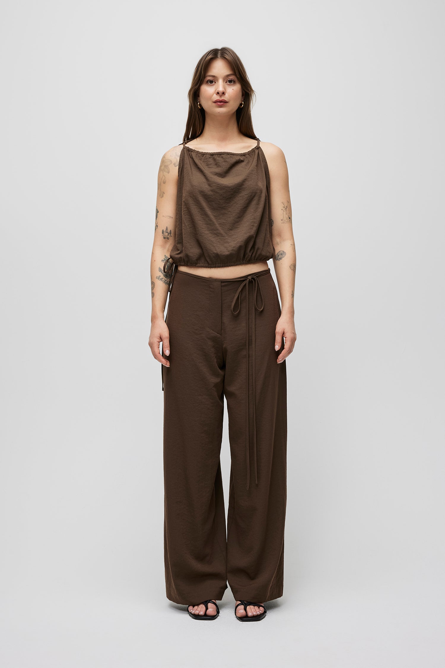 新品未使用 MARLMARL slacks 70-90 The Shar Pants | Tie Front Lightweight Pants