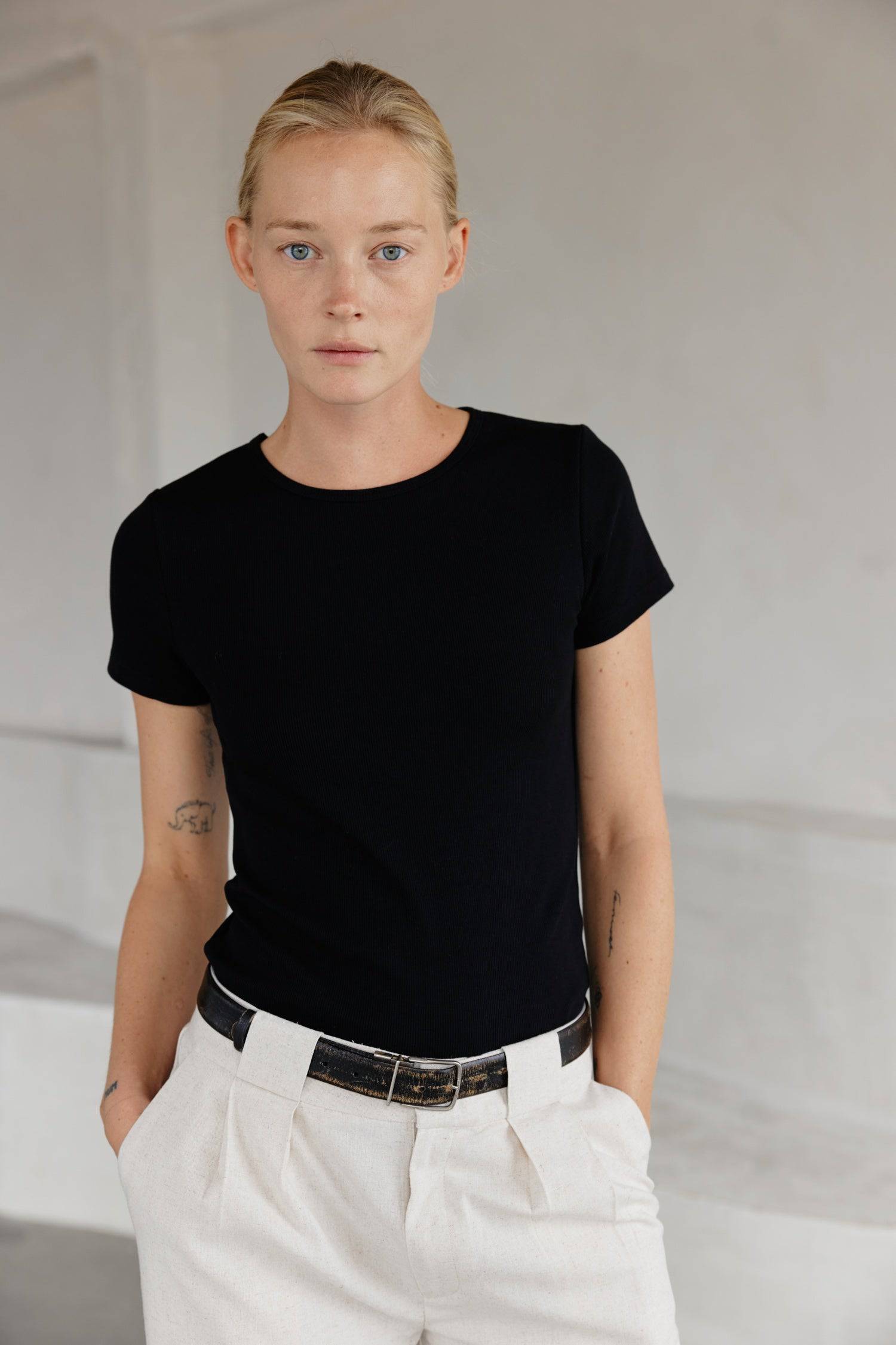 8304961945821, The Reese Top, Tops, Mod Ref, 90s,Basic,Basics,Black,Blue,Casual,cf-color-black,cf-color-blue,cf-color-white,cf-size-l,cf-size-m,cf-size-s,cf-vendor-mod-ref,Comfortable,Crew Neck,Crew Neckline,Everyday,Form Fitting,Ribbed,Ribbed Fabric,Ribbed Top,Short Sleeve,Spring,stretch,Stretchy,Summer,Tee,Tops,Transitional,white,Women's, Information The Reese Top is a ribbed tee that offers style without compromising comfort. It is fabricated from a cotton-rayon blend with a hint of spandex for a stretch