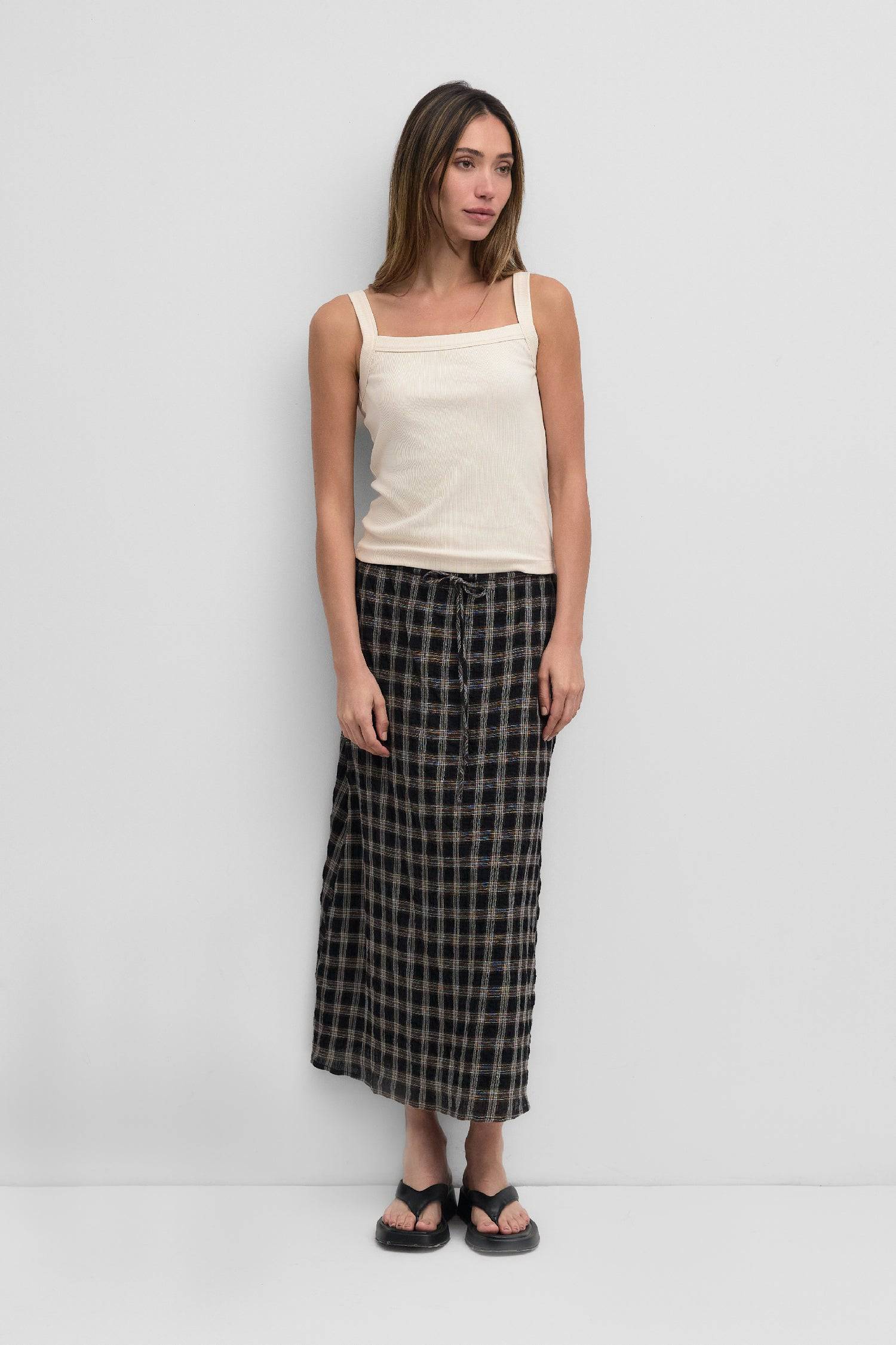 洋書 IN PERFECT SHAPE The Shay Tank Top | Mod Ref