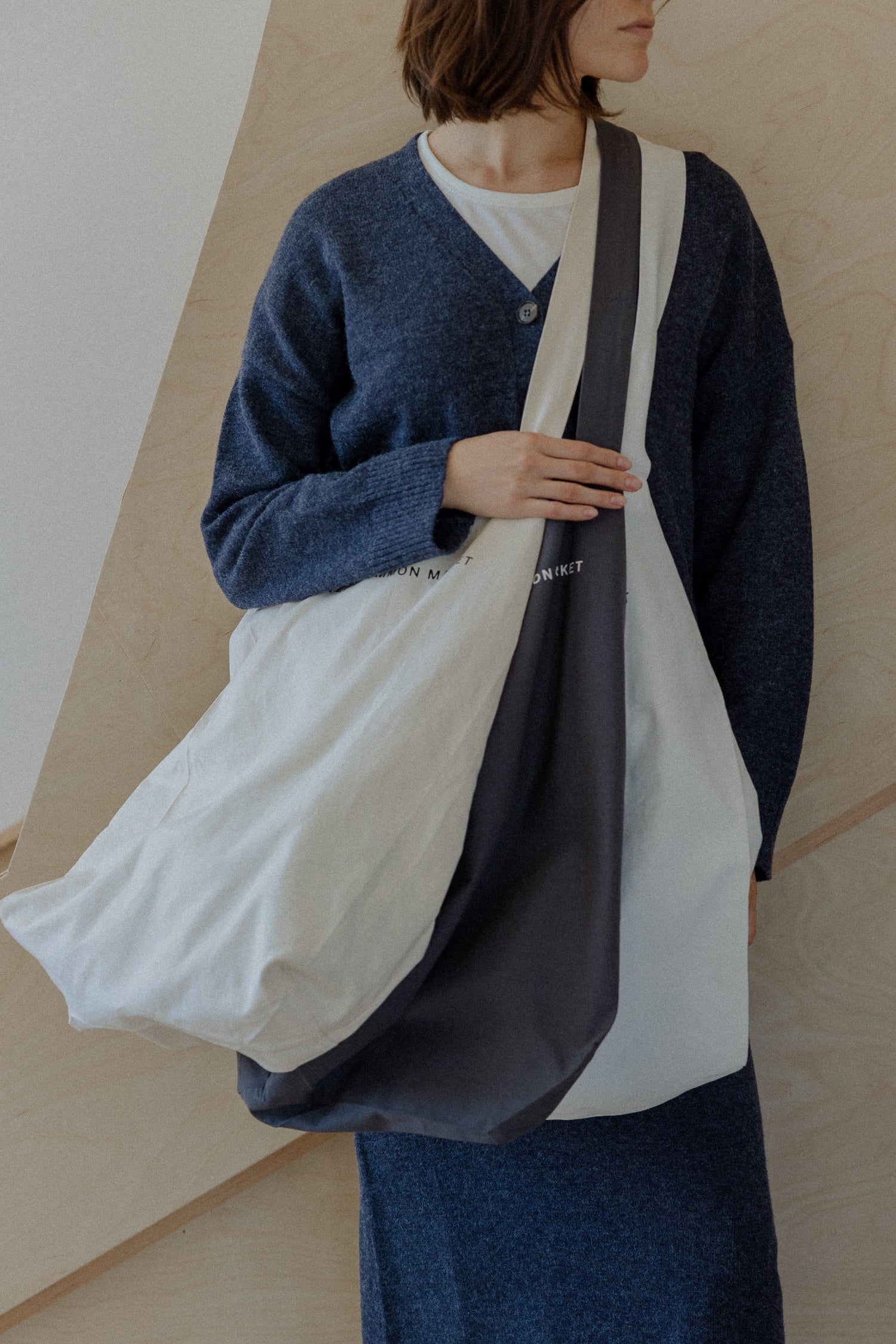 The Oversized Tote Bag - Mod Ref | Common Market