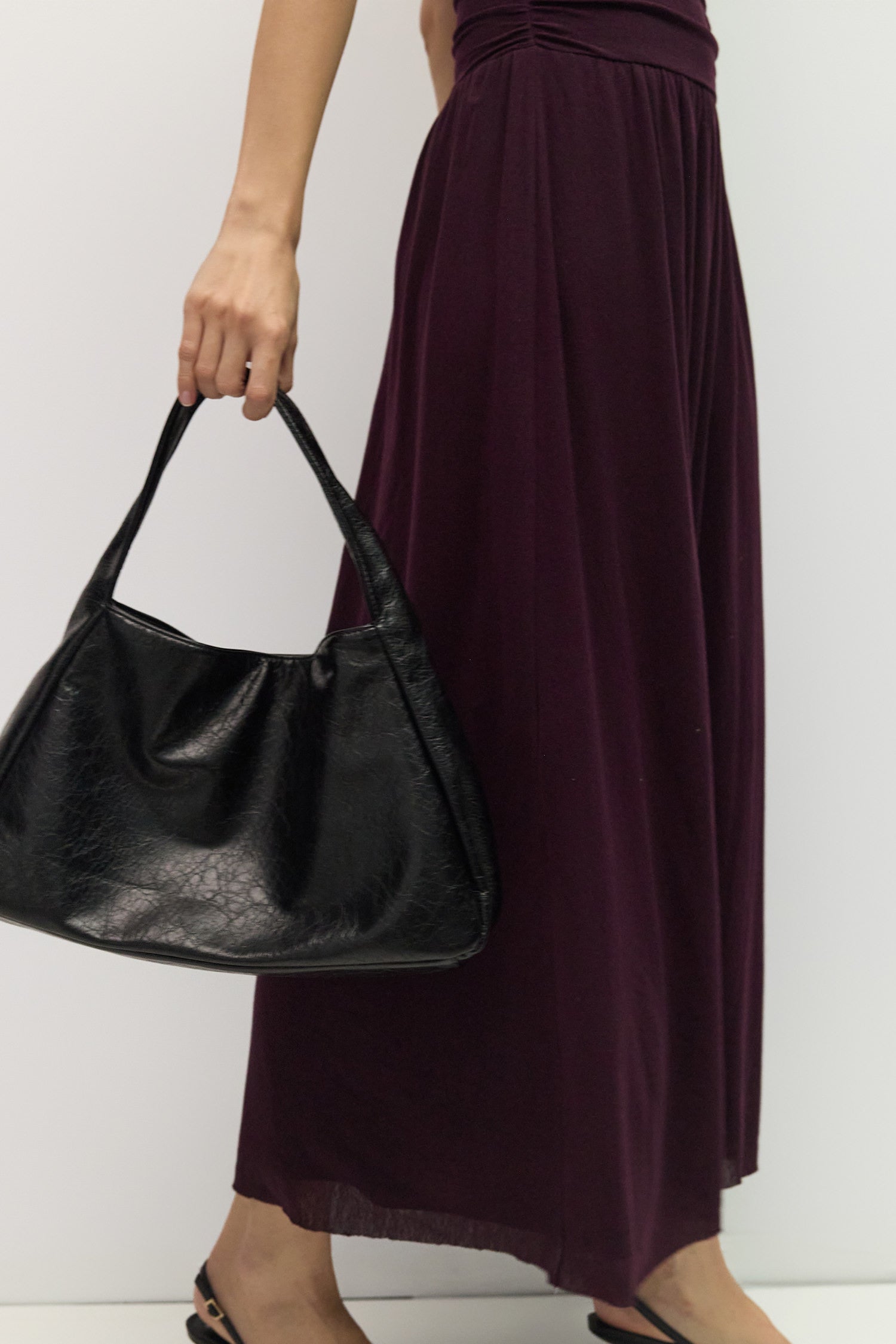 The Des Shoulder Bag