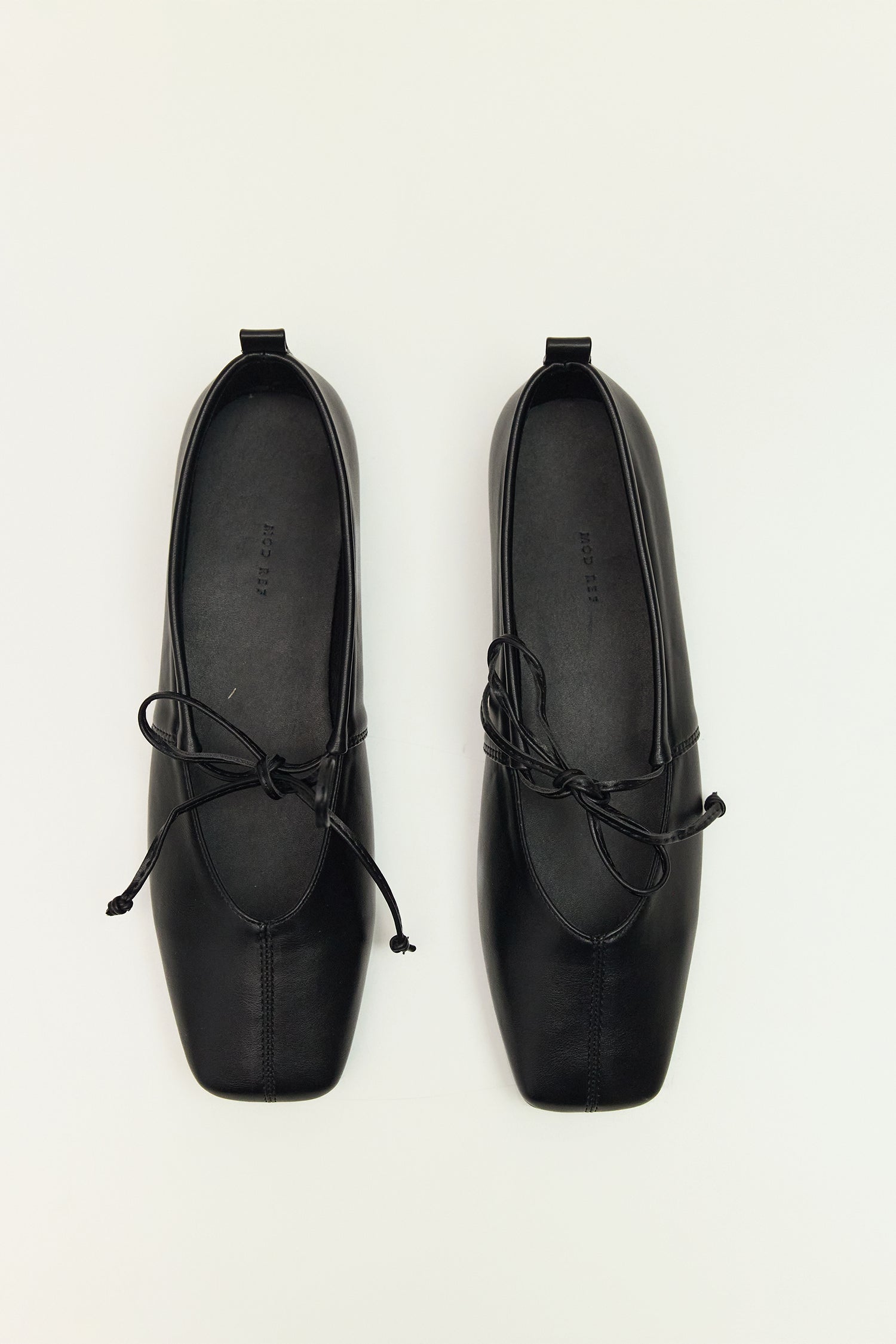 The Moia Ballet Flat