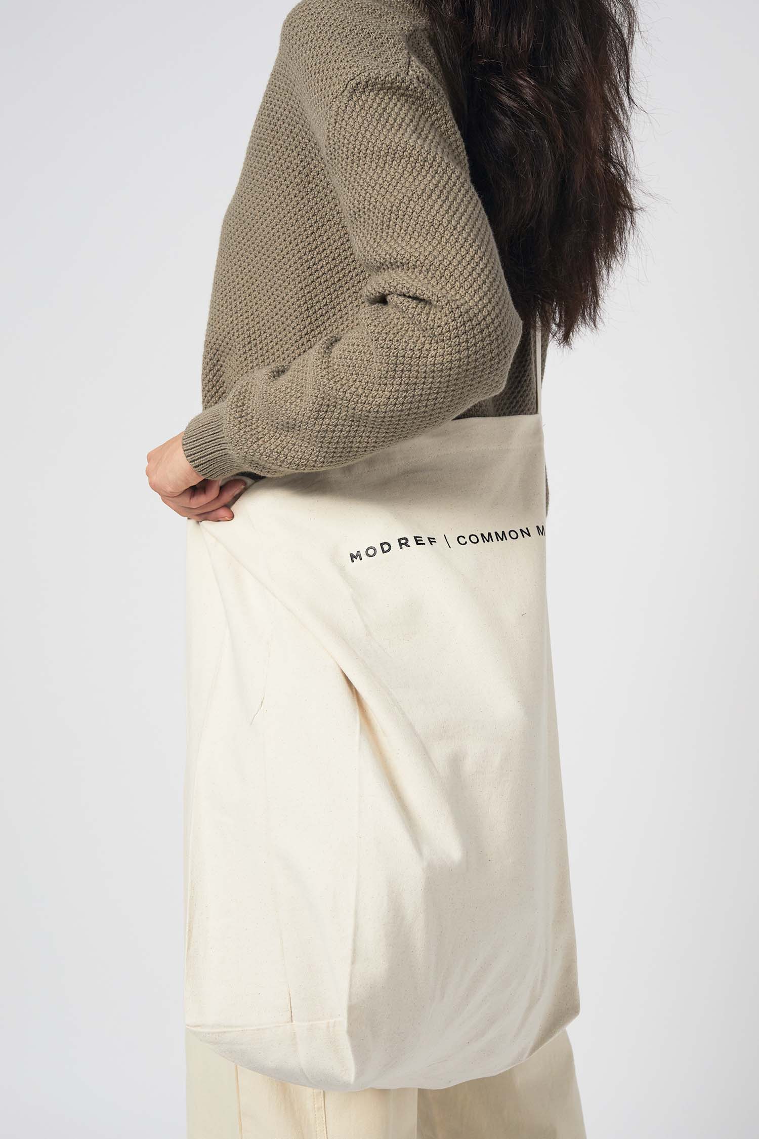 The Oversized Tote Bag - Mod Ref | Common Market