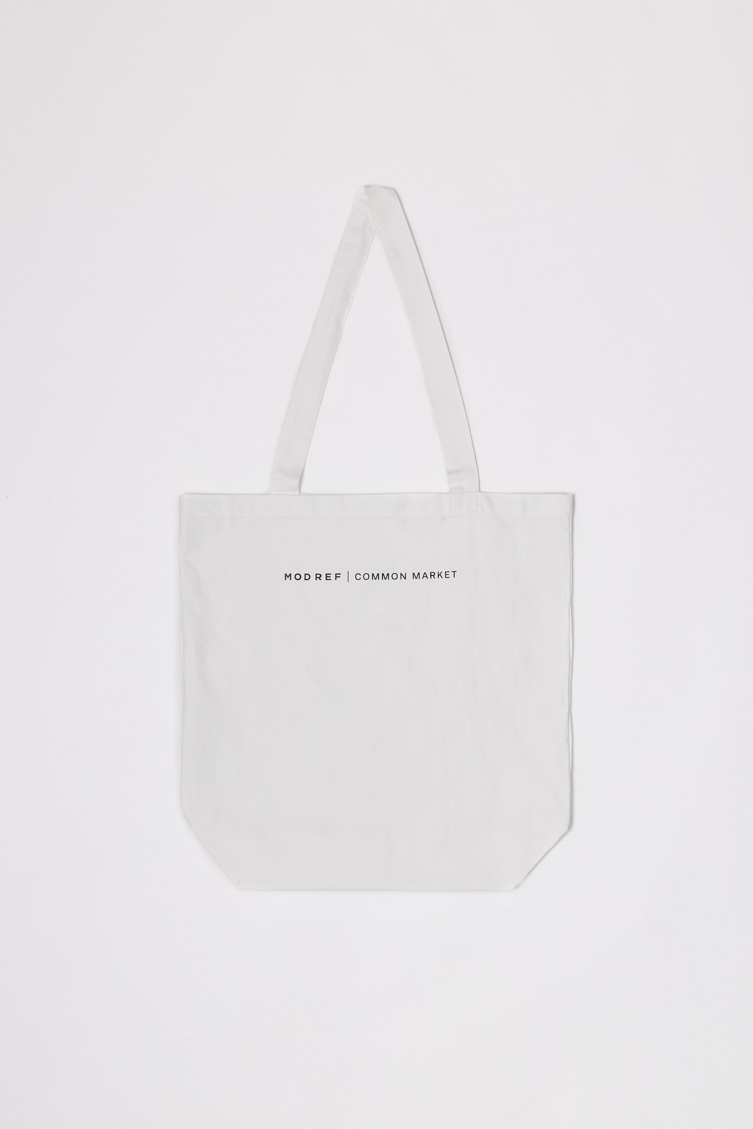 The Oversized Tote Bag - Mod Ref | Common Market