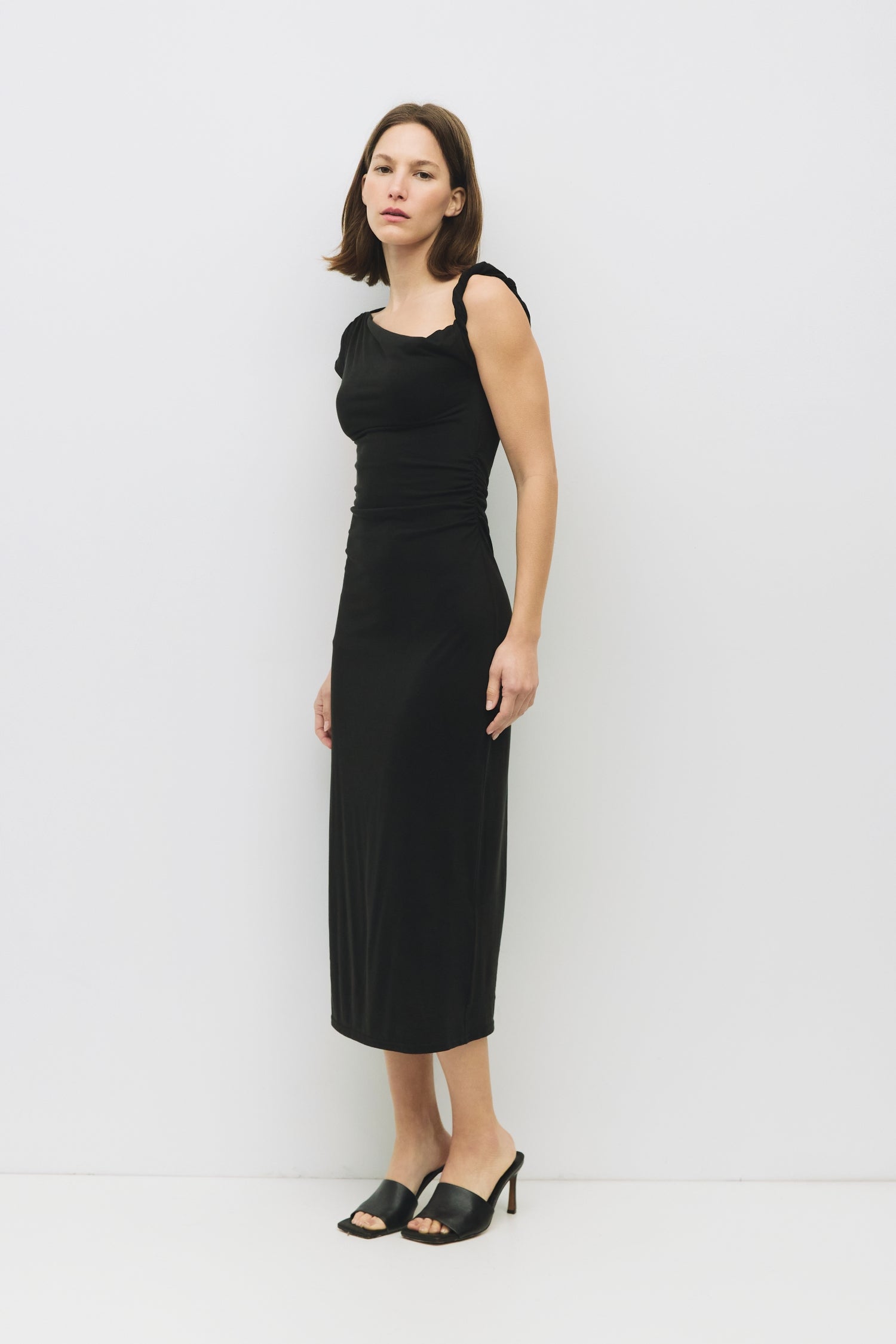 The Itira Dress - Mod Ref | Common Market