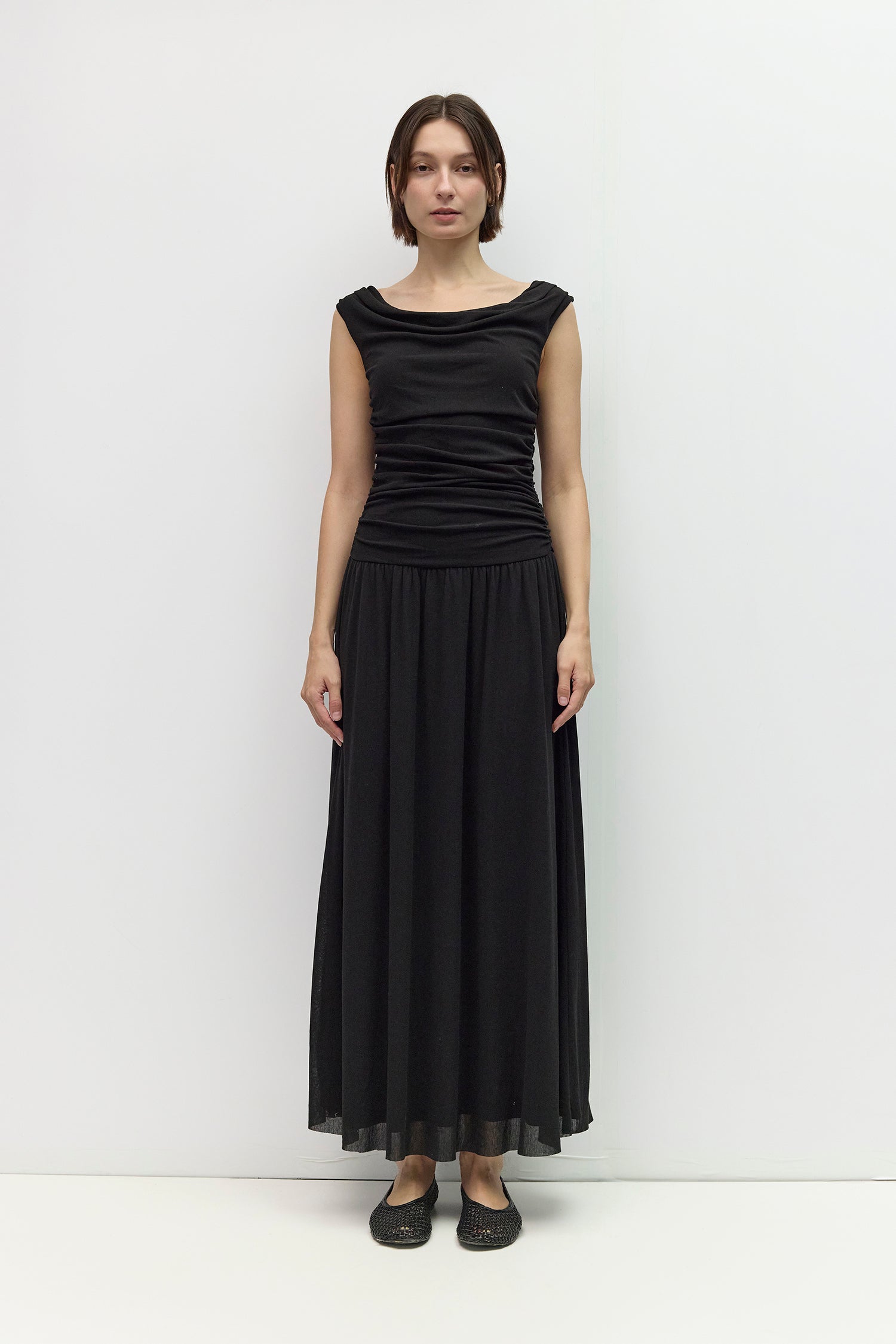 annabelle in black dress The Color:Steel_Grey Rent LEXI Samira Dress poplin fabrication evening-dresses graduation