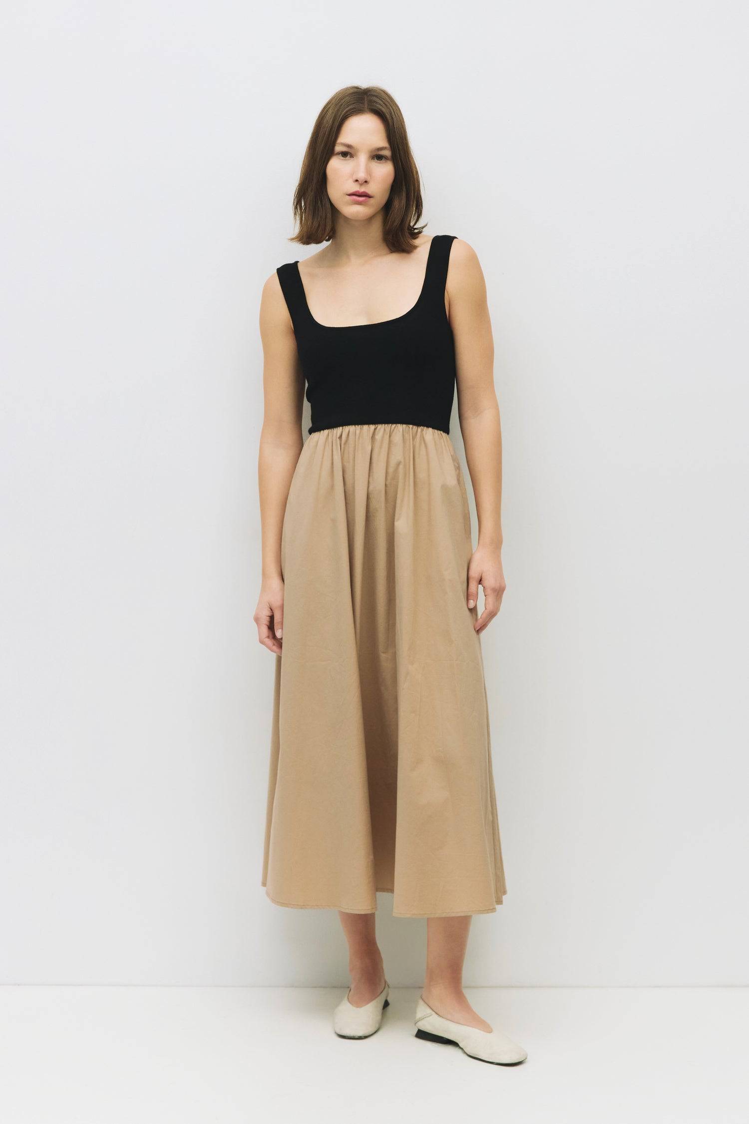 black and khaki dress Reiss Rib-Knit Panelled Belted Midi Dress in Khaki/Black
