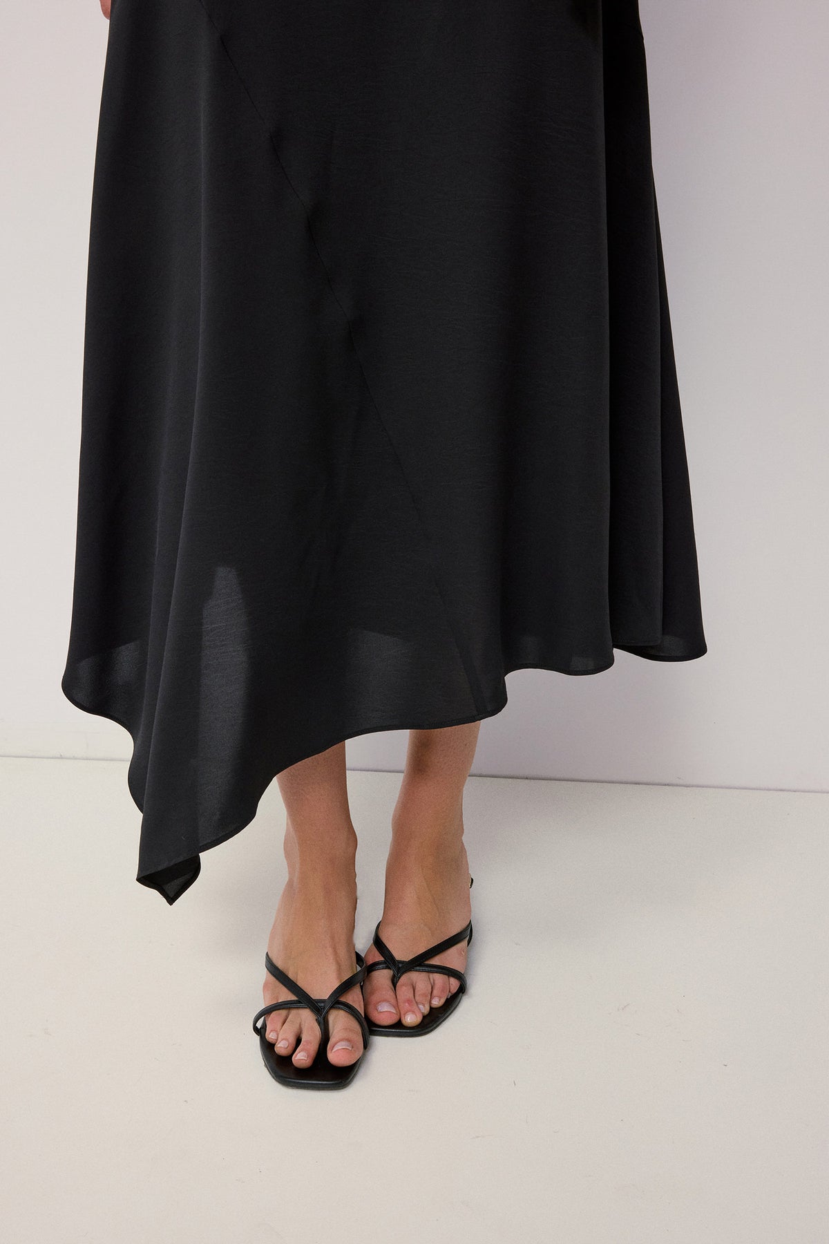 The Renee Dress - Dress | Mod Ref | Common Market