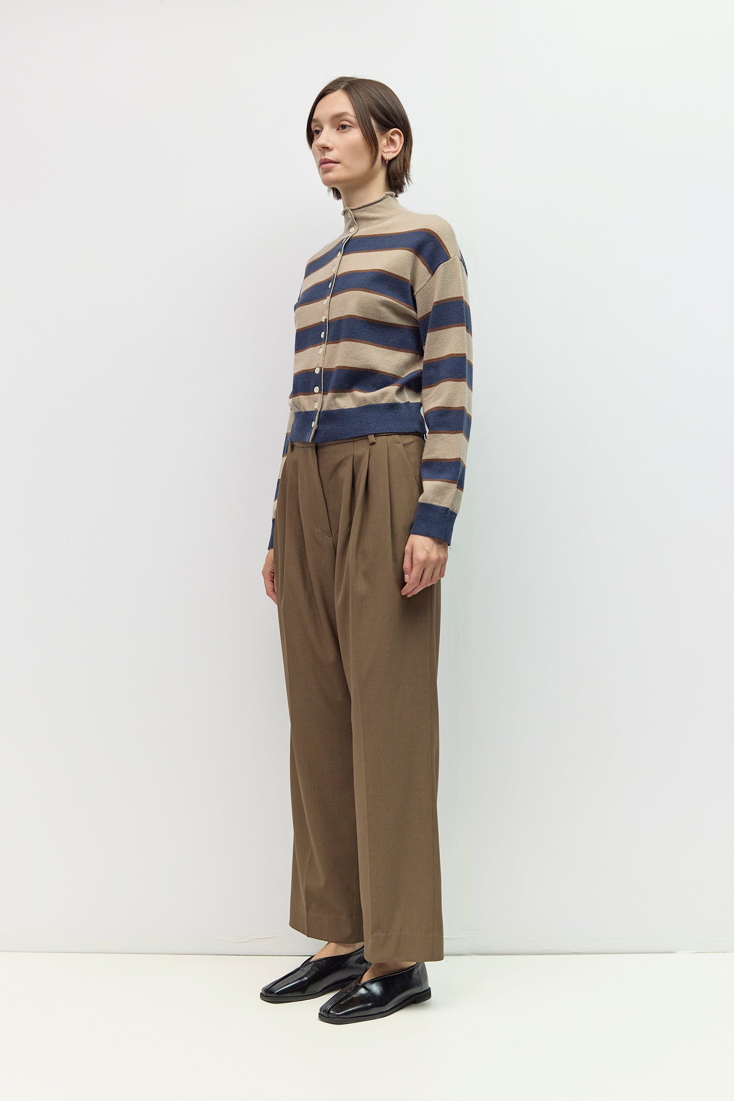 The Claude Cardigan