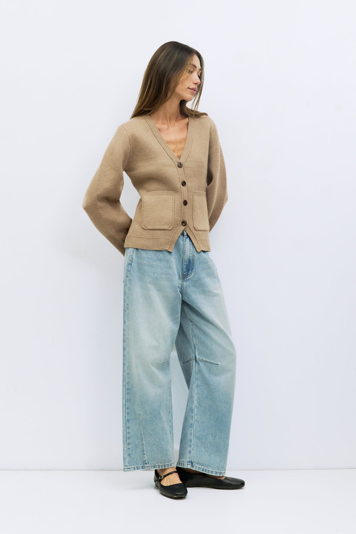 The Mona Cardigan - Outerwear | Mod Ref | Common Market