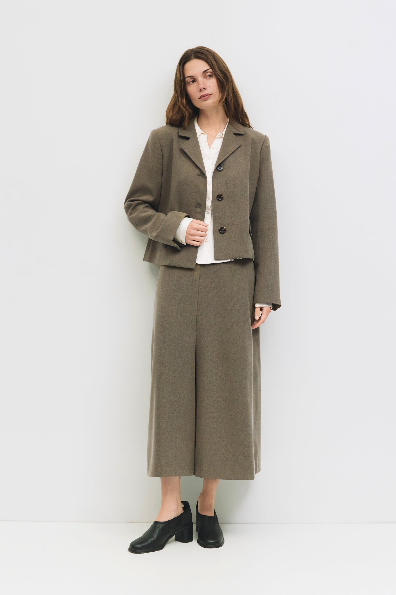 The Amelia Blazer - Tops | Mod Ref | Common Market