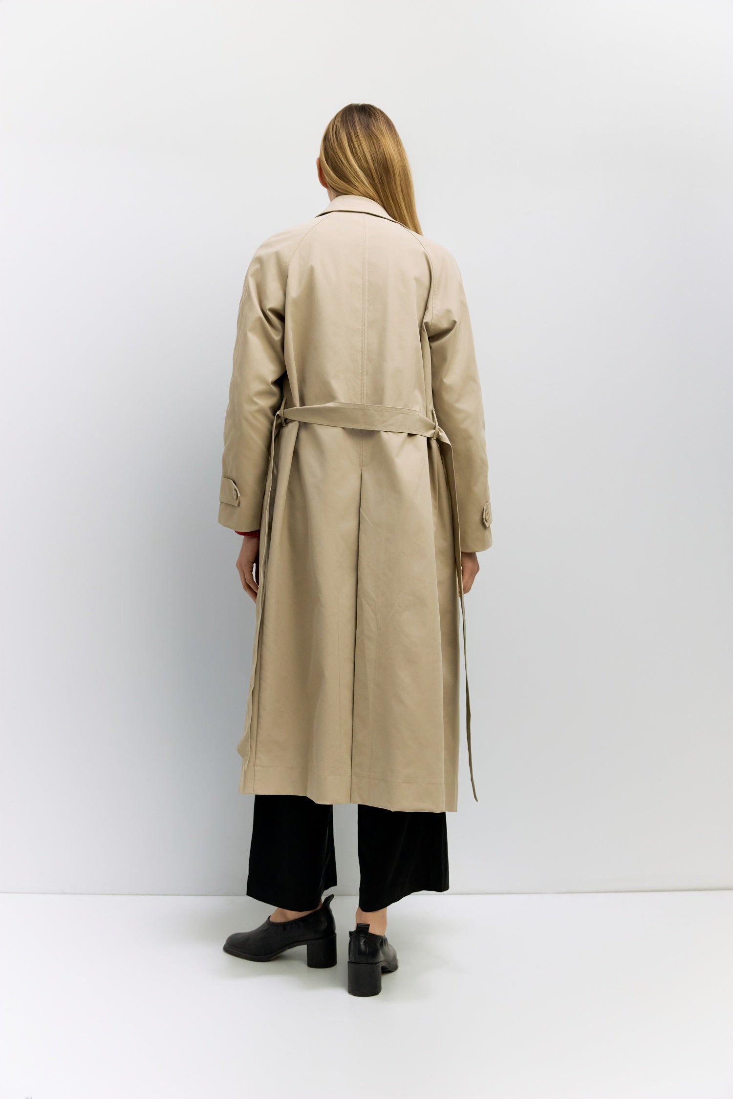 The Diane Coat - Outerwear | Mod Ref | Common Market