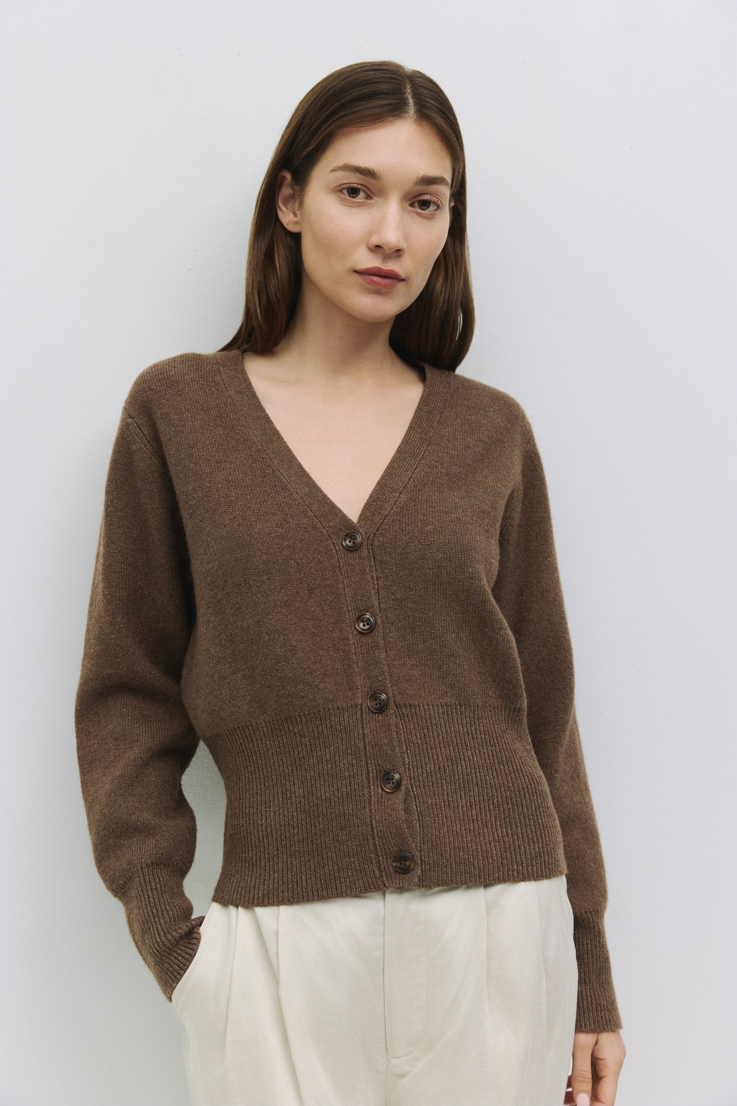 The Gwen Cardigan - Mod Ref | Common Market