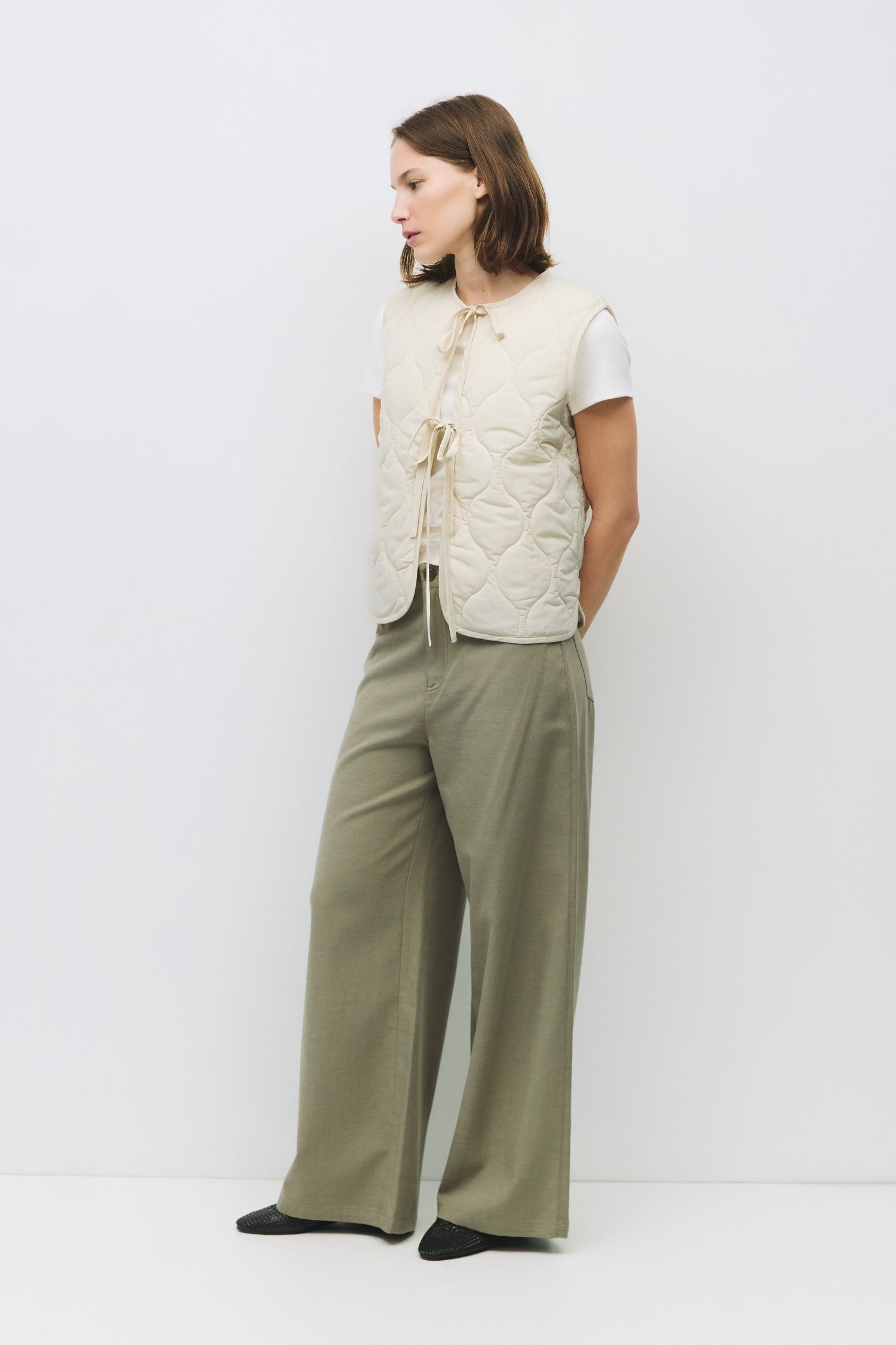 The Astrid Vest - Mod Ref | Common Market