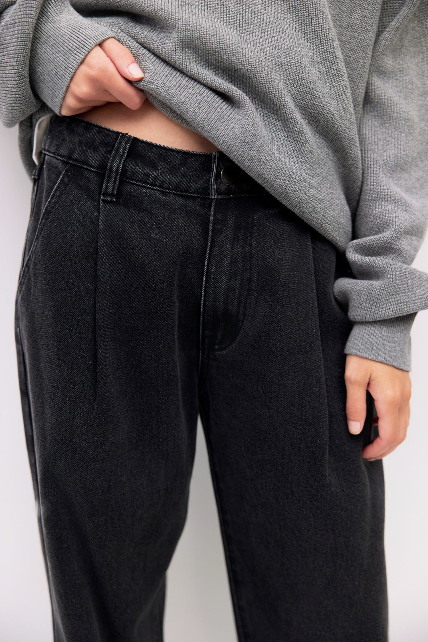 The Monroe Jeans | Pleated Wide Leg Jeans The Monroe Jeans | Pleated Wide Leg Jeans