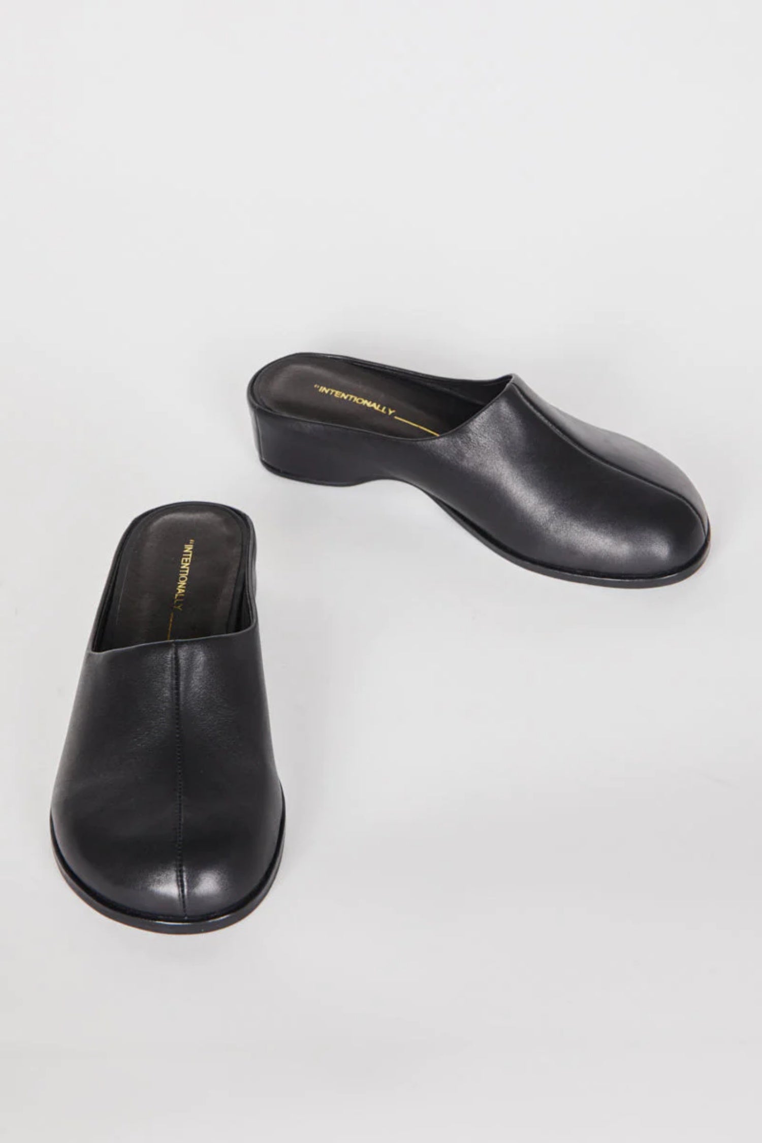 Shift Leather Bubble Clog - Mod Ref | Common Market