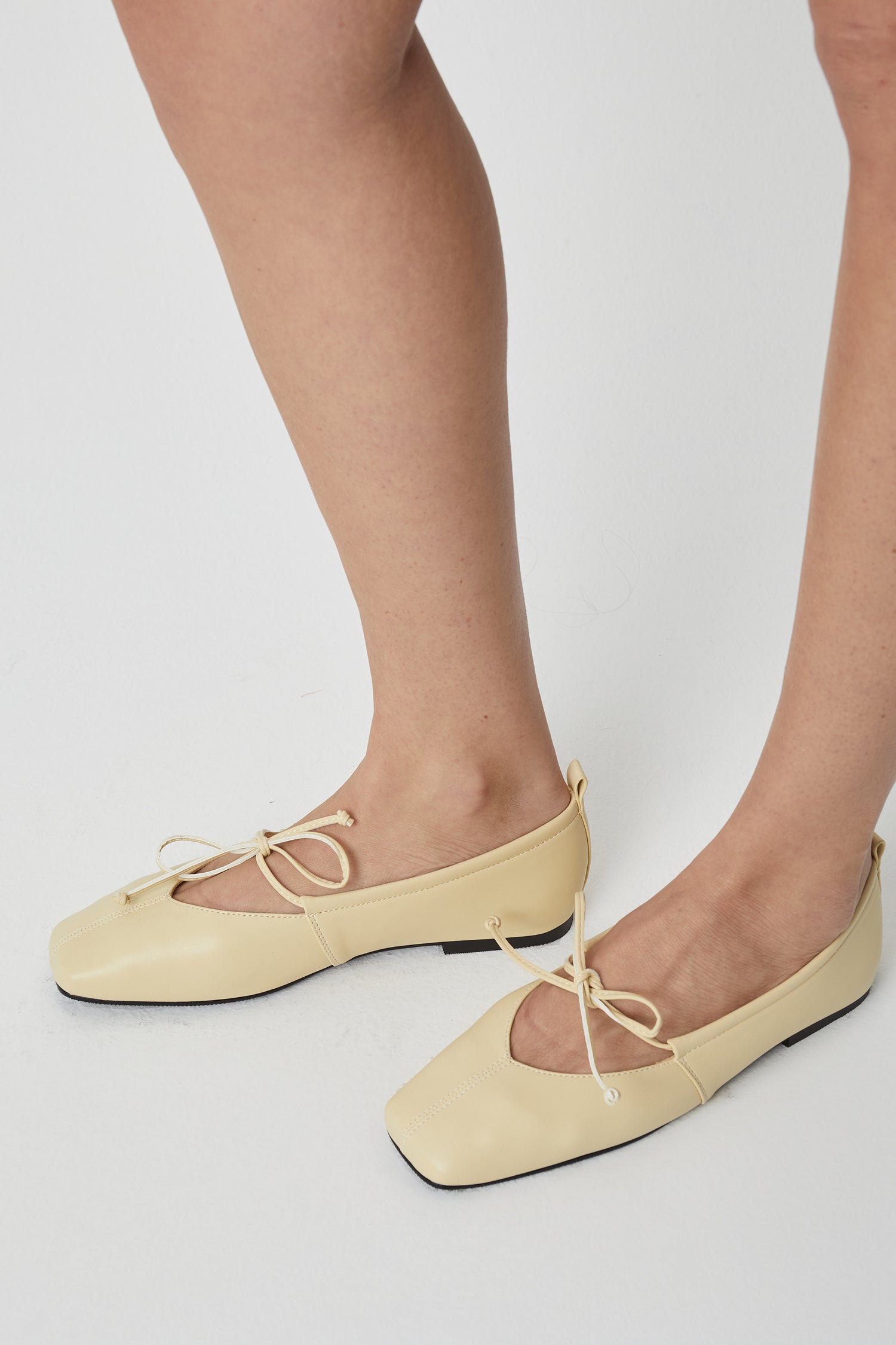 The Moia Ballet Flat - Shoes | Mod Ref | Common Market