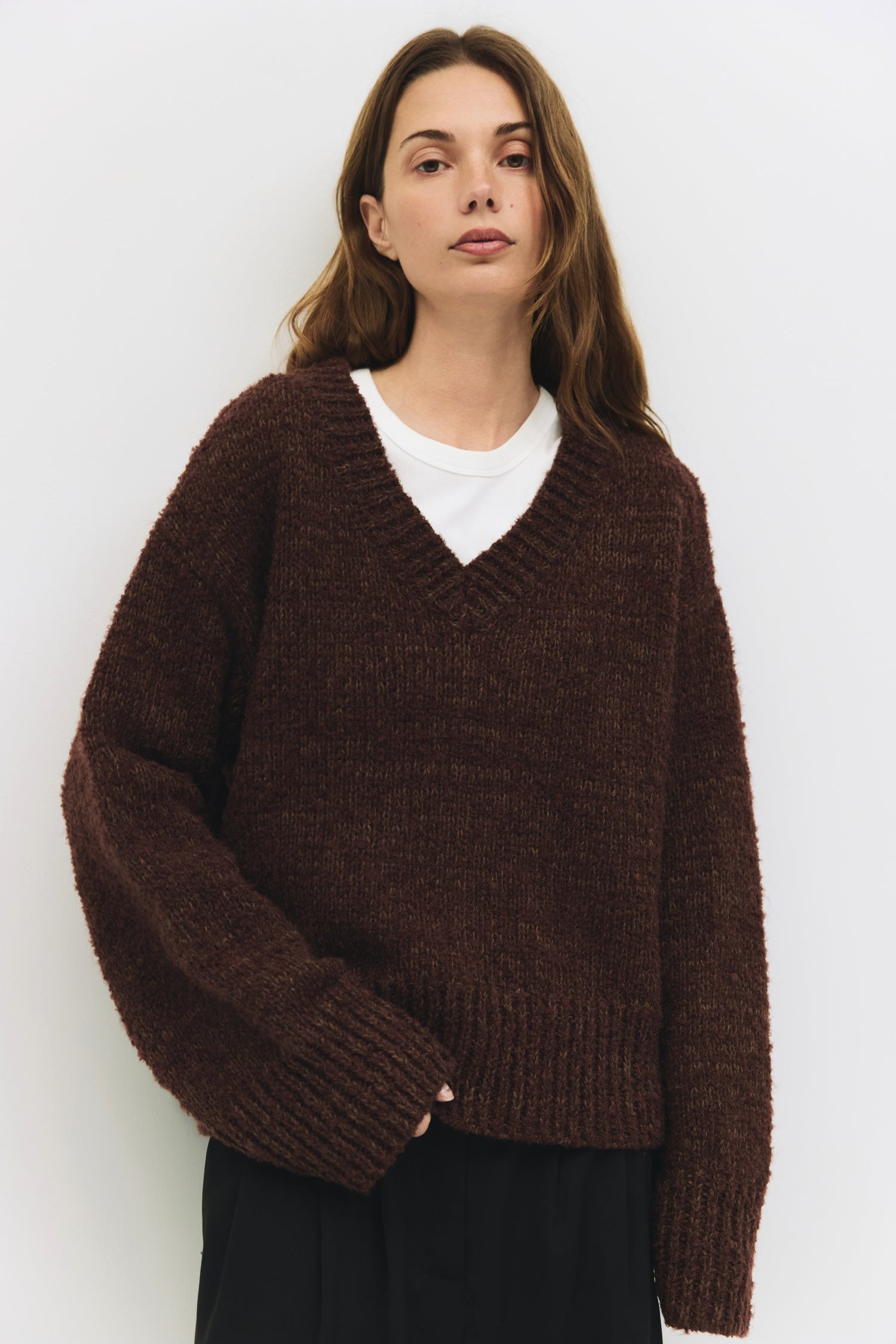 The Glen Sweater | Boucle Knit V Neck Sweater
