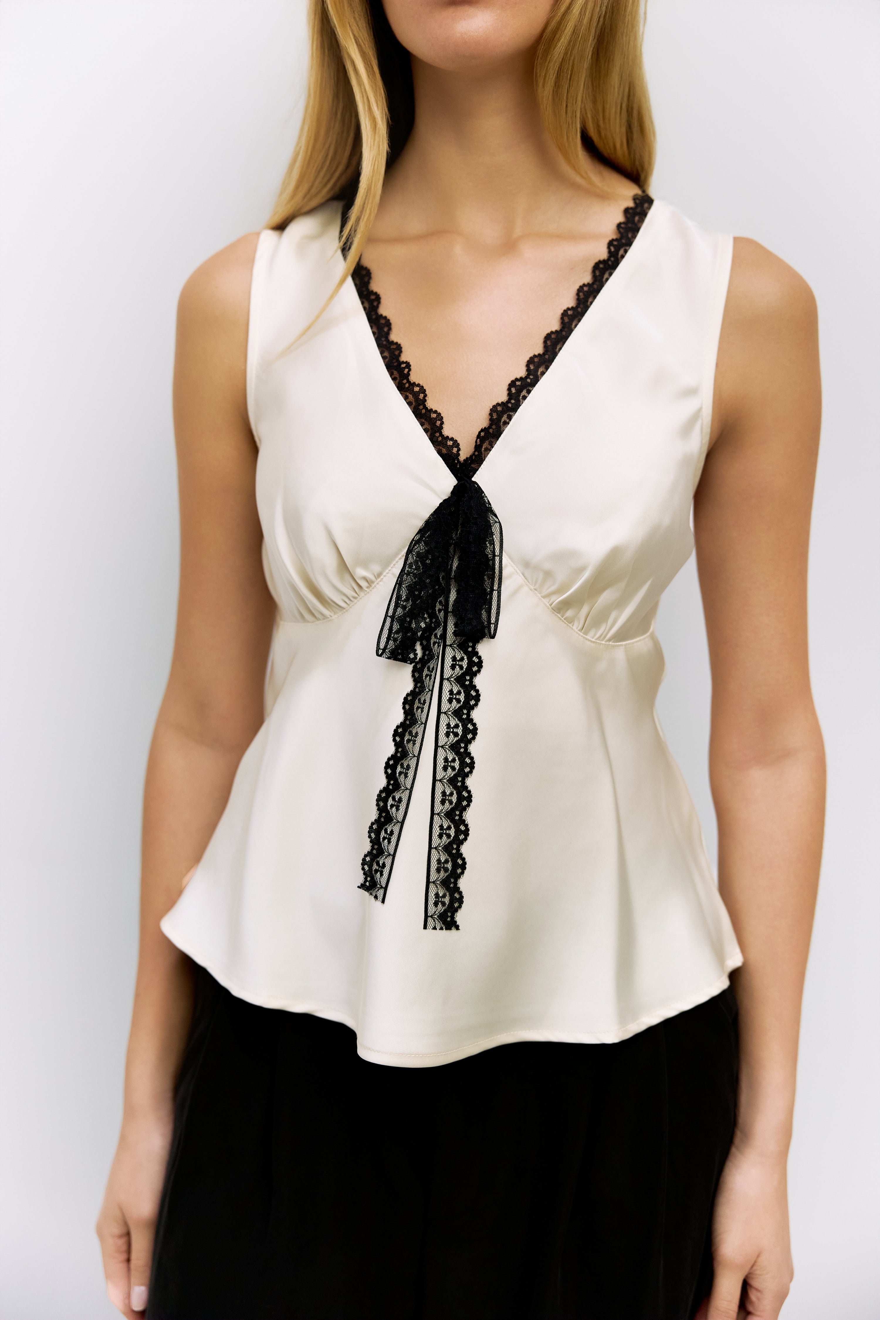 The Aurora Top