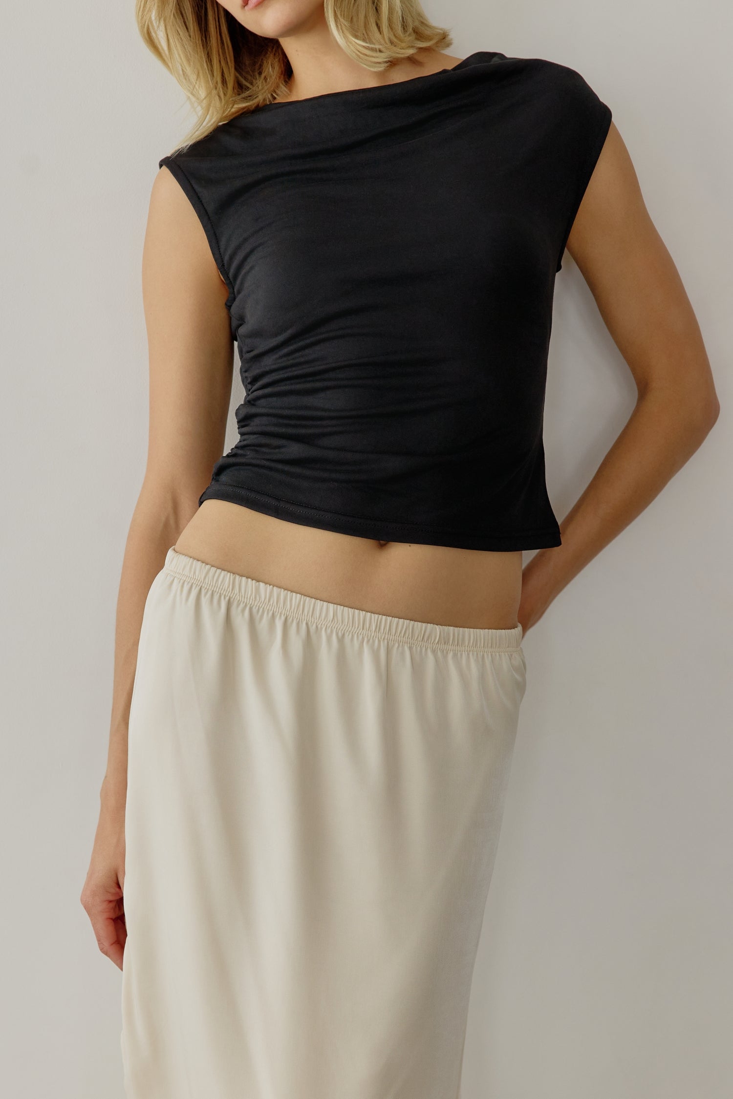 The Ali Top - Mod Ref | Common Market