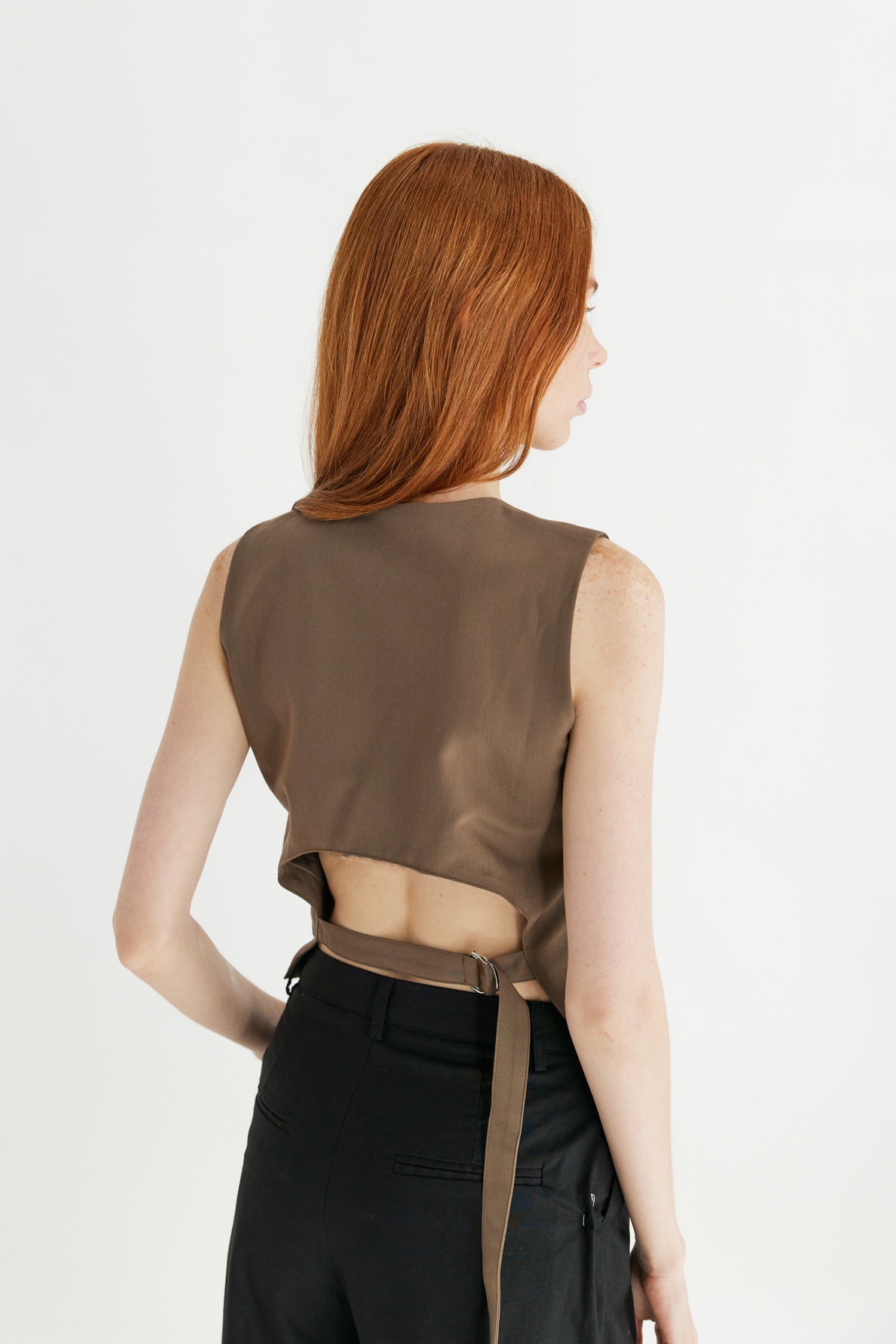 Women's Back Cut Out Vest