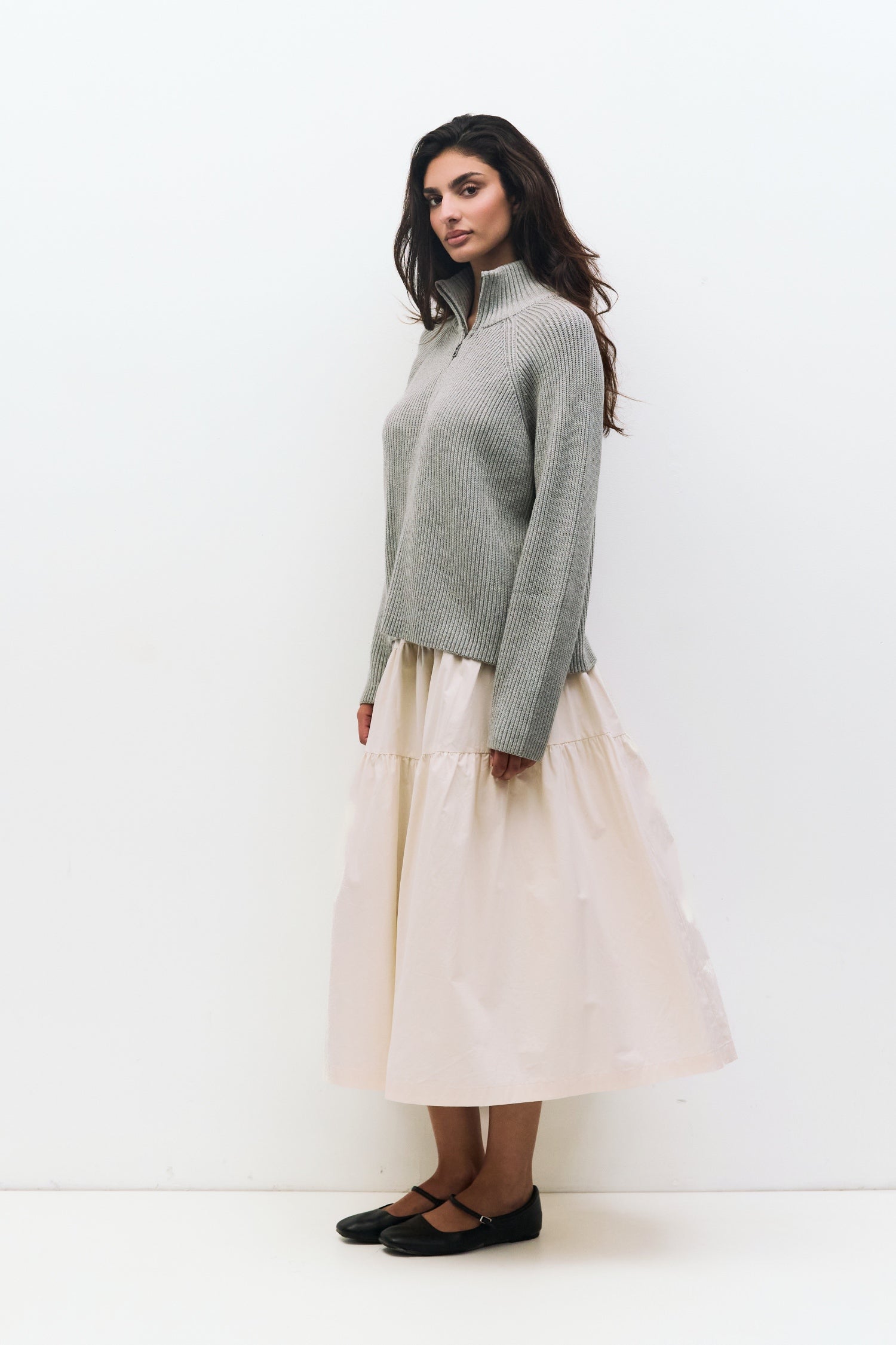 The Jules Sweater - Outerwear | Mod Ref | Common Market