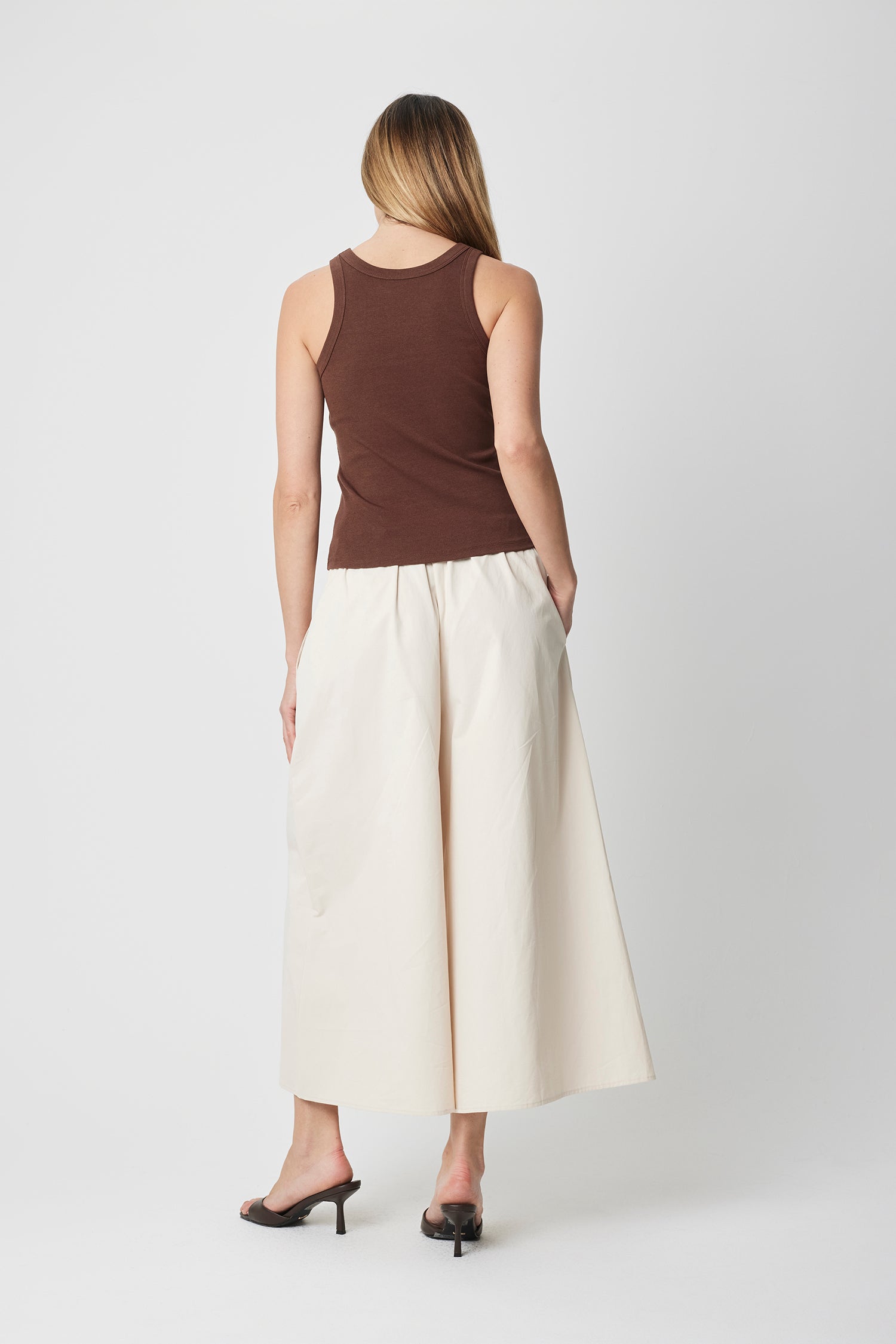 The Alia Top