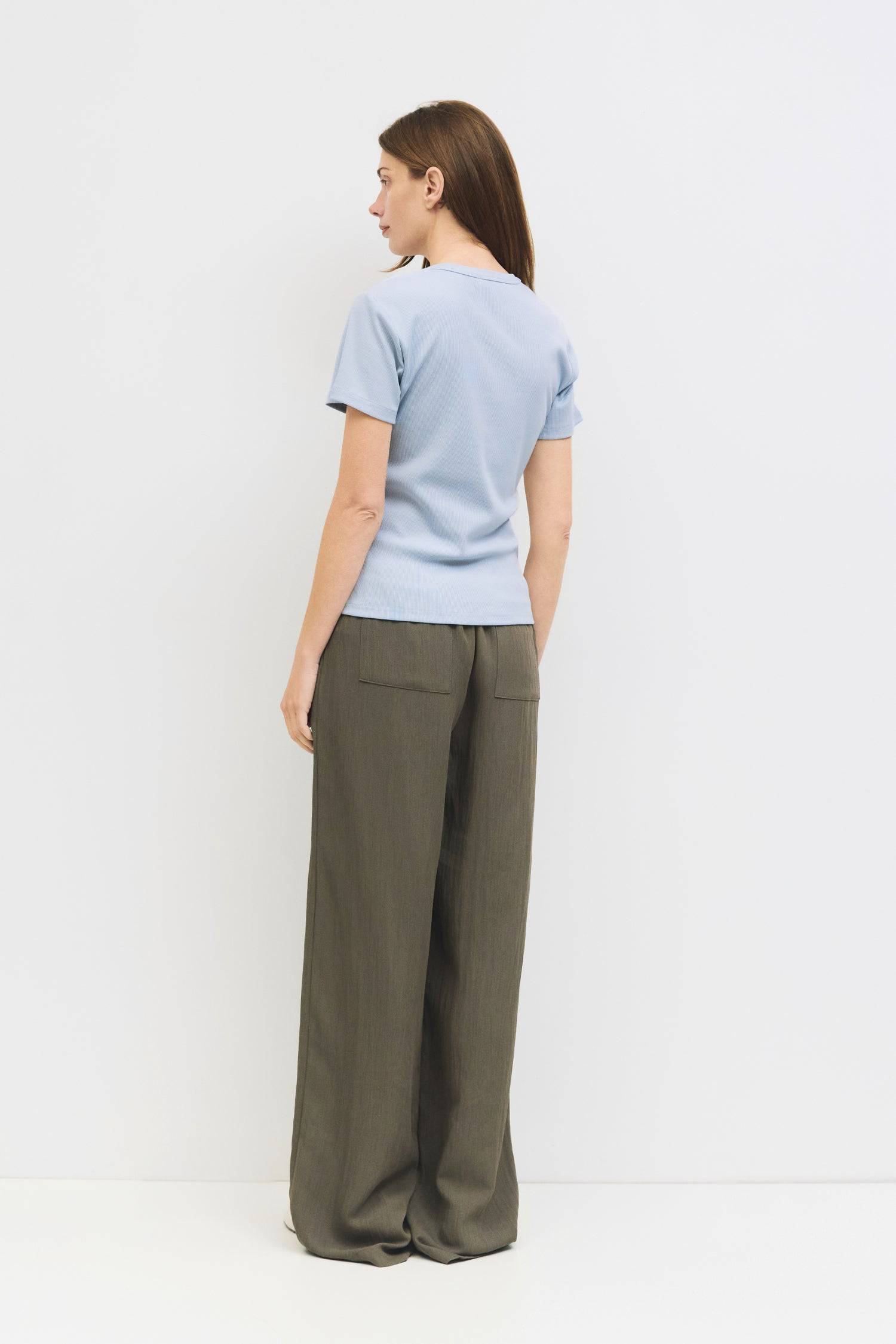 8983731699933, The Miller Top, Tops, Mod Ref, 90s,Basic,Basics,Black,Blue,Casual,cf-color-black,cf-color-blue,cf-color-white,cf-size-l,cf-size-m,cf-size-s,cf-vendor-mod-ref,Comfortable,Crew Neck,Crew Neckline,Everyday,Form Fitting,Ribbed,Ribbed Fabric,Ribbed Top,Short Sleeve,Spring,stretch,Stretchy,Summer,Tee,Tops,Transitional,white,Women's, Information The Miller Top is a short-sleeve ribbed tee made from a heavy-weight knit for a structured, comfortable fit. With its classic round neckline, it’s a versati